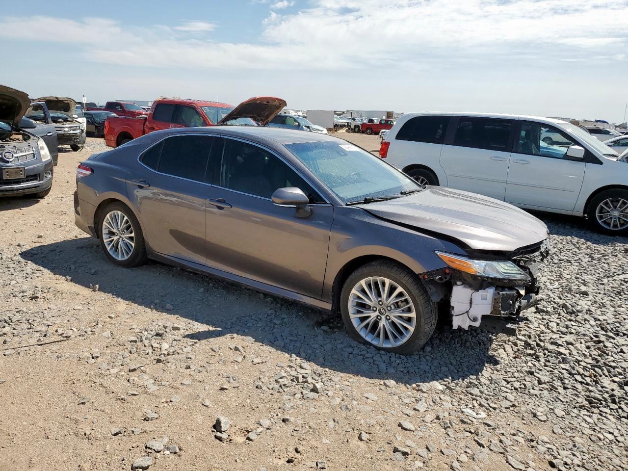 2019 Toyota Camry, L