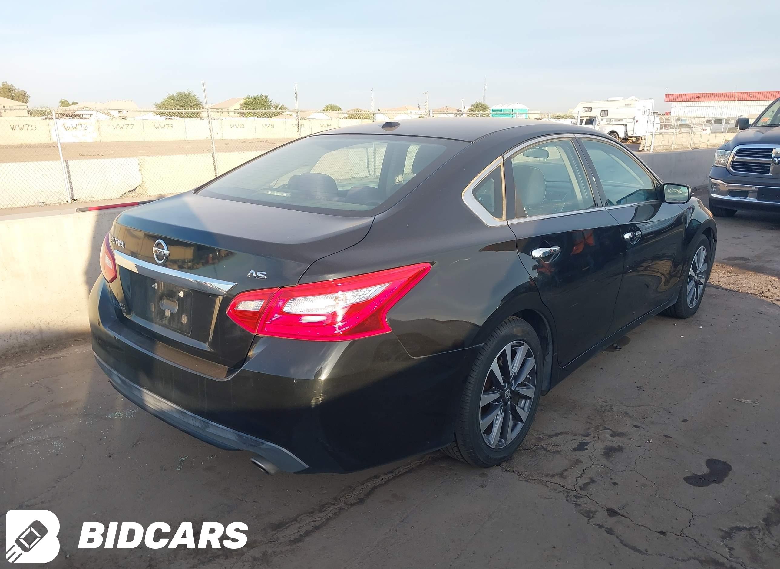 2017 Nissan Altima, 2.5 SV