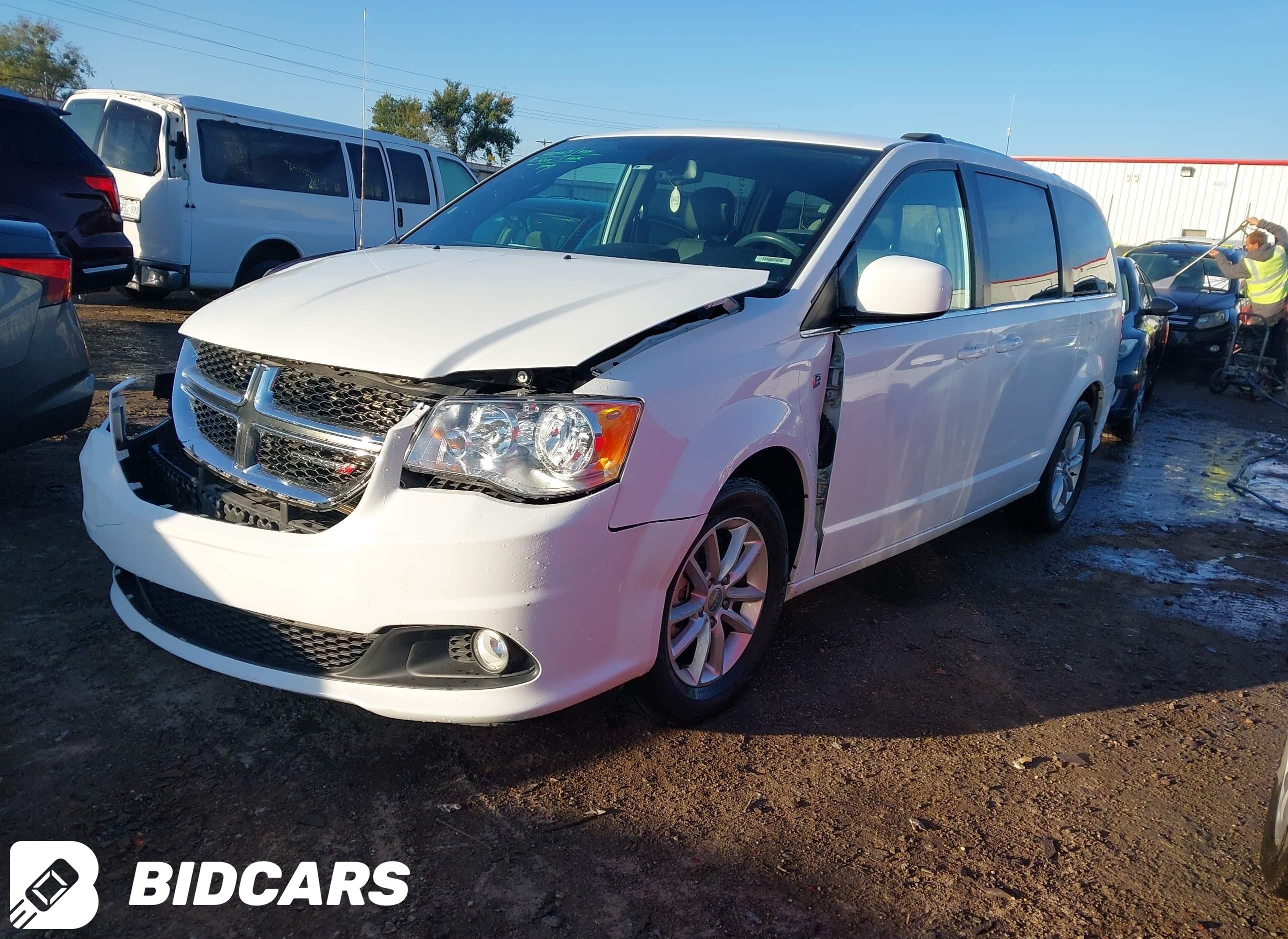 2019 Dodge Grand Caravan, Sxt...