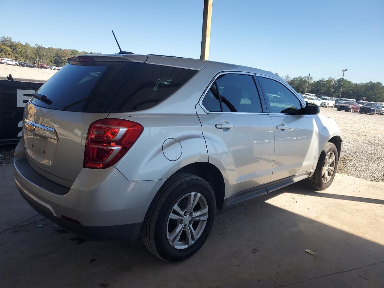 2017 Chevrolet Equinox, LS