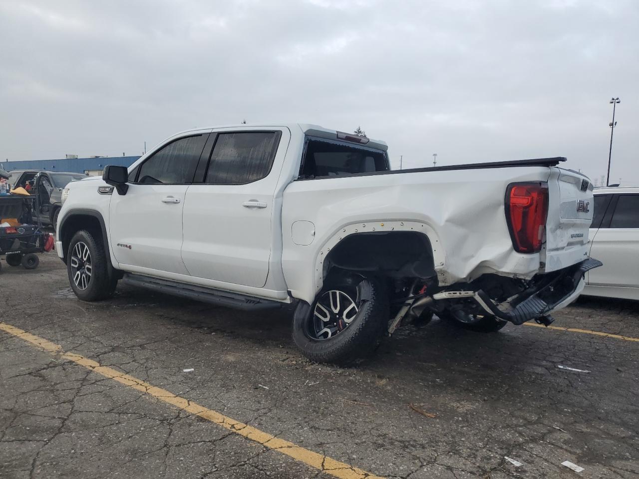 2021 GMC Sierra, K1500 At4