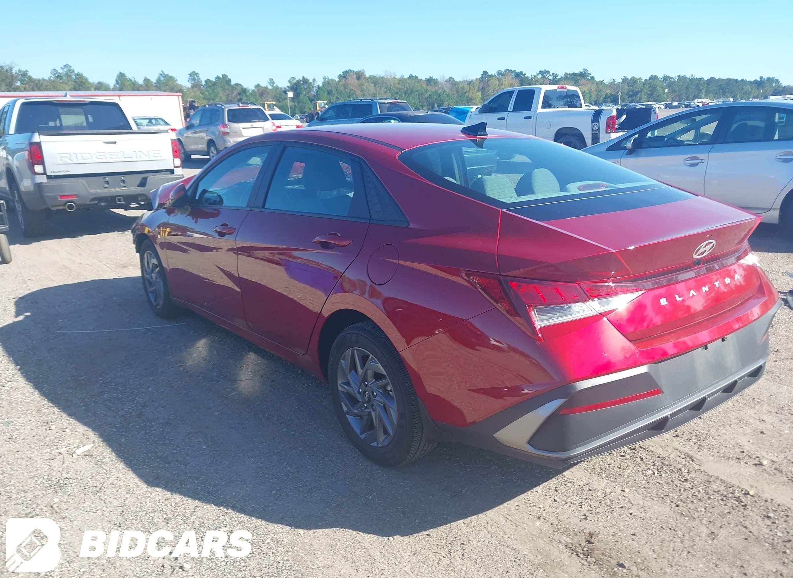 2024 Hyundai Elantra, Sel