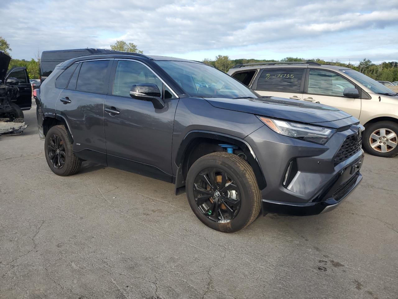 2025 Toyota RAV4, Xse