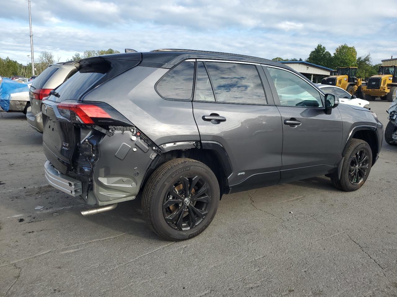 2025 Toyota RAV4, Xse