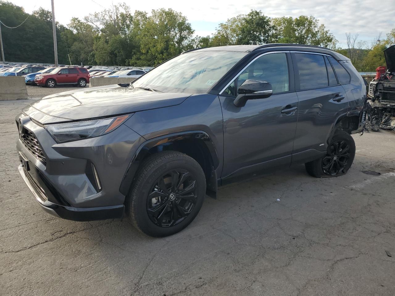 2025 Toyota RAV4, Xse