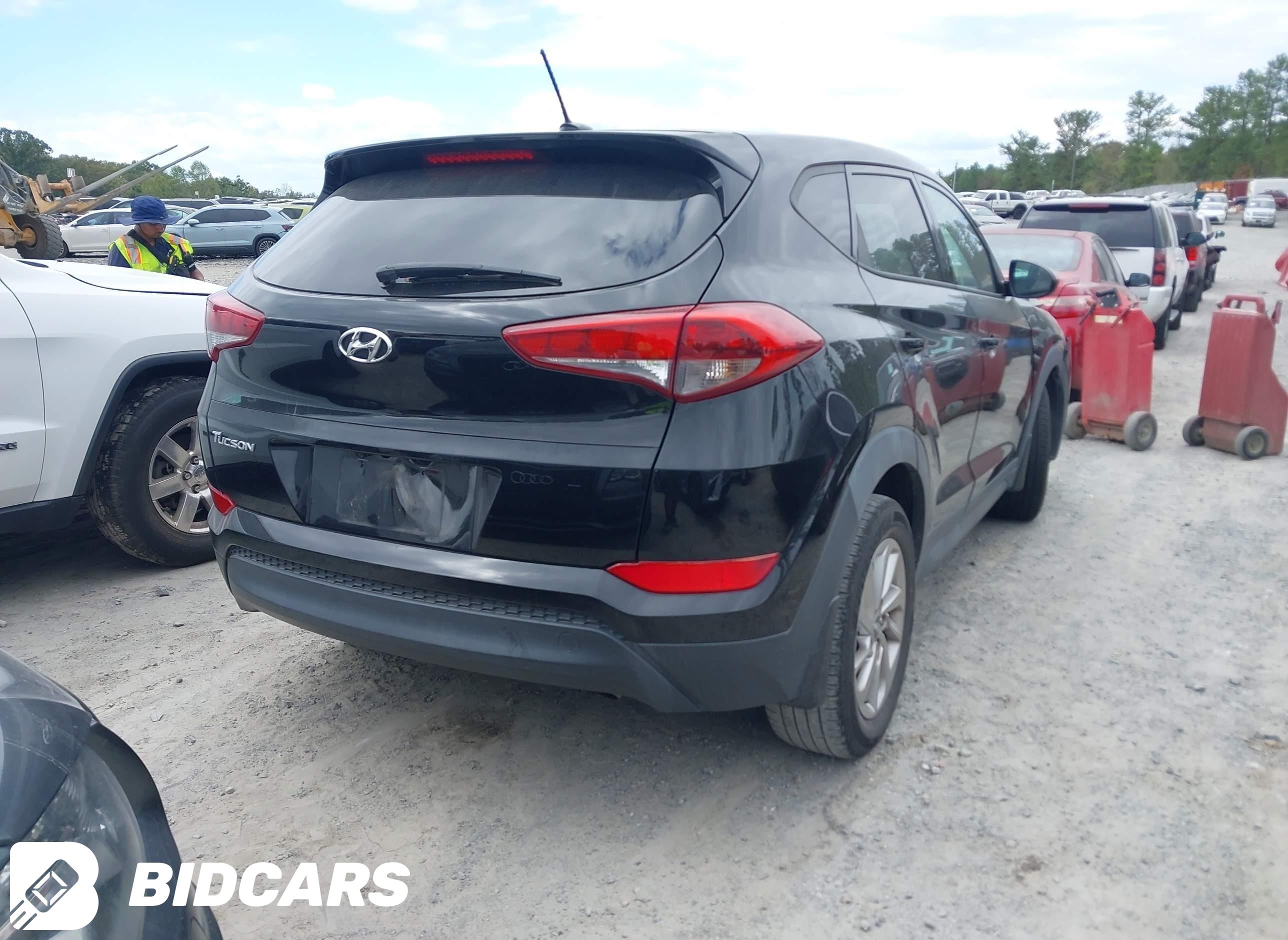 2017 Hyundai Tucson, SE
