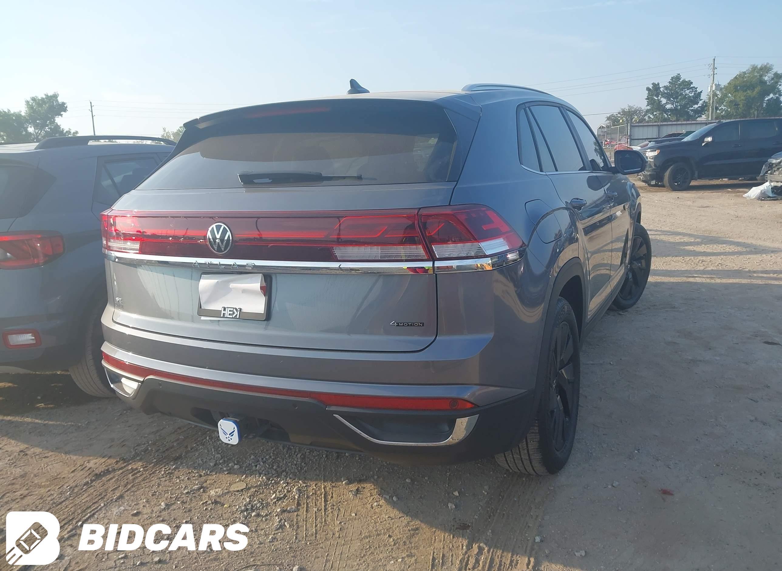 2024 Volkswagen Atlas, Cross...