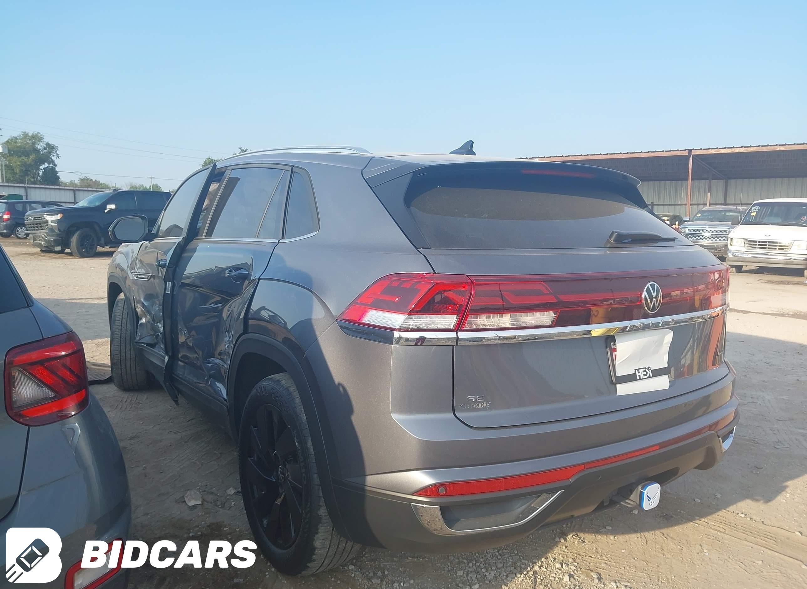 2024 Volkswagen Atlas, Cross...
