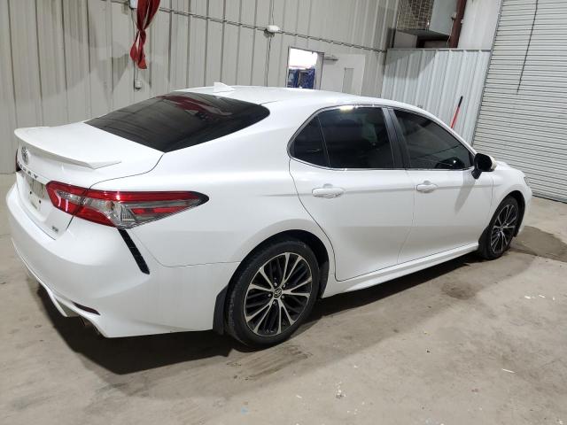 TOYOTA CAMRY  , 2018