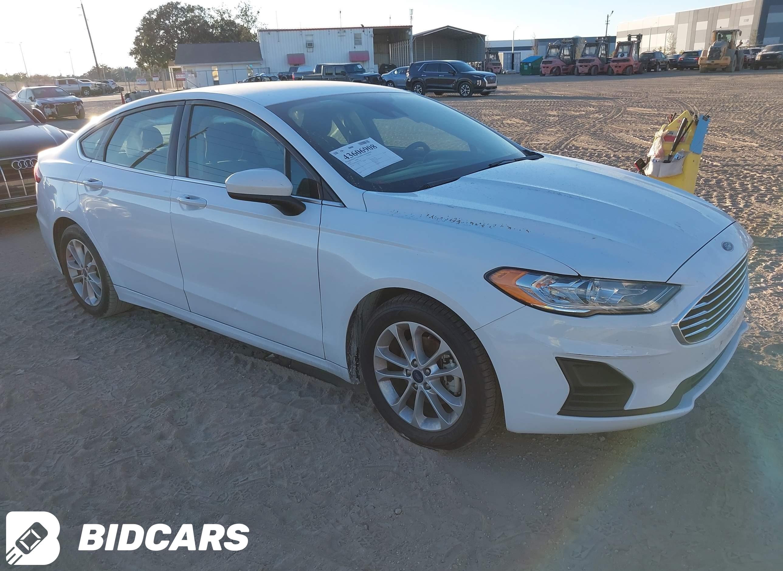 2019 Ford Fusion, SE