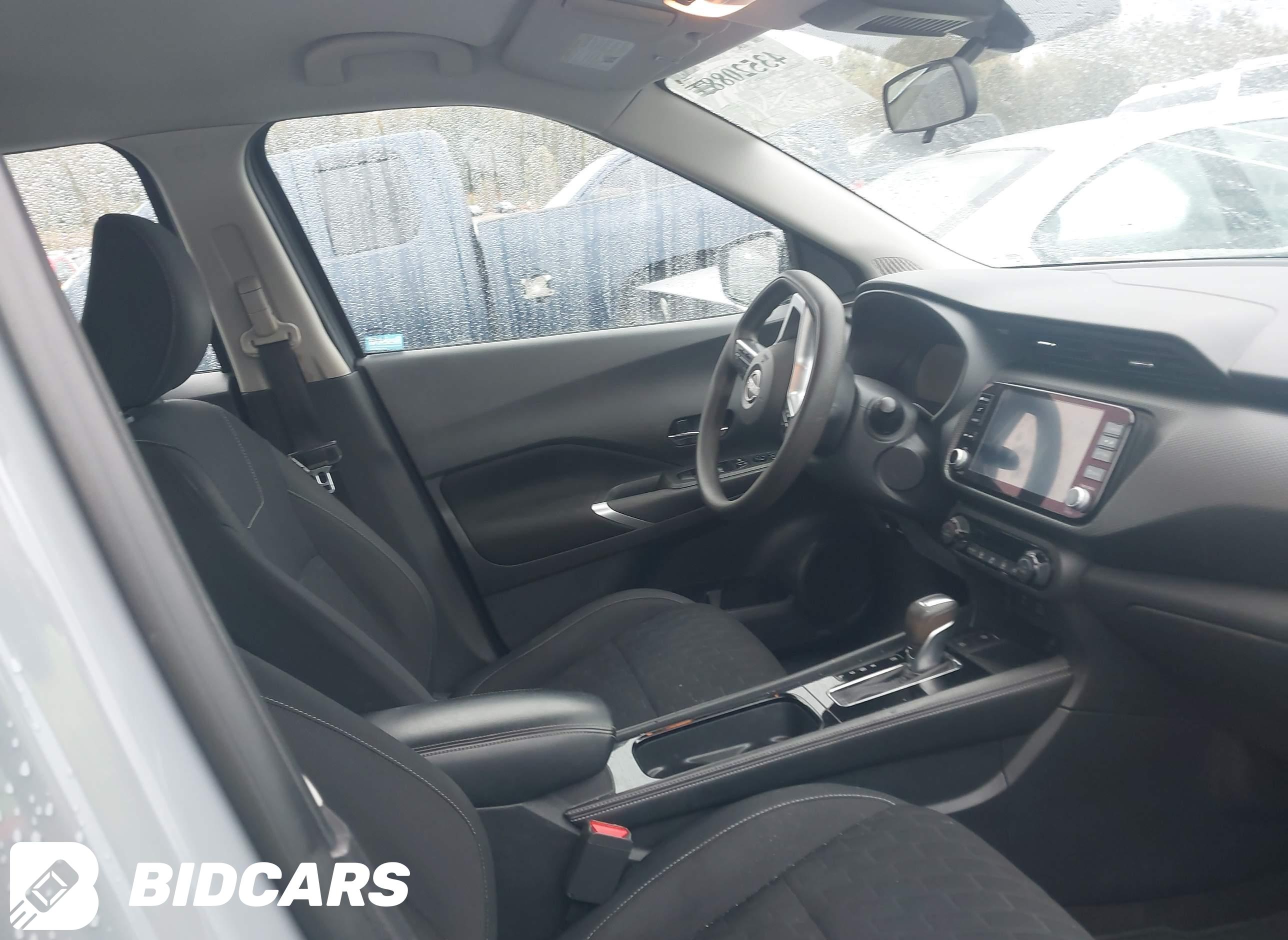 2022 Nissan Kicks, Sv Xtronic...