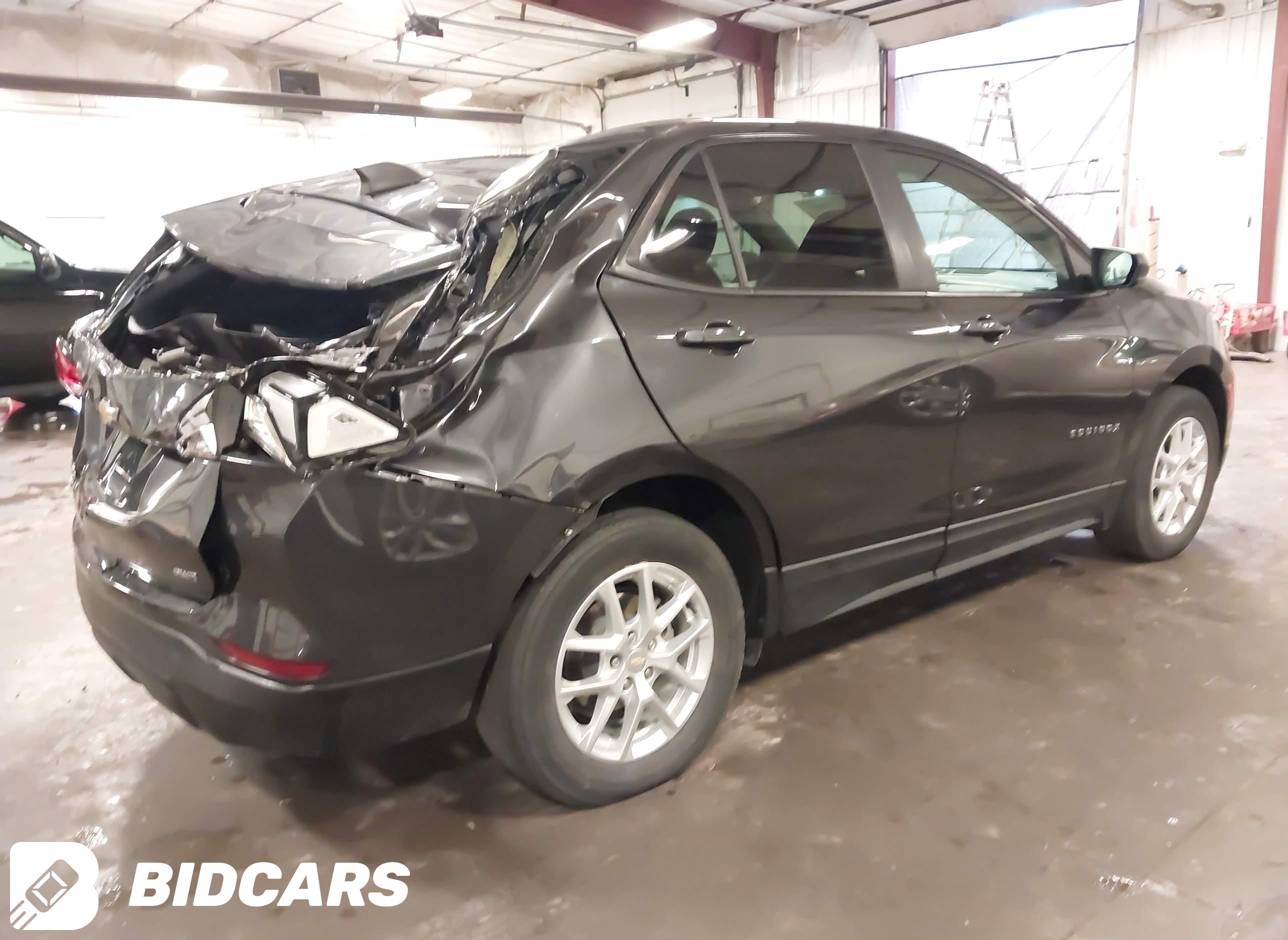 2022 Chevrolet Equinox, Awd Ls