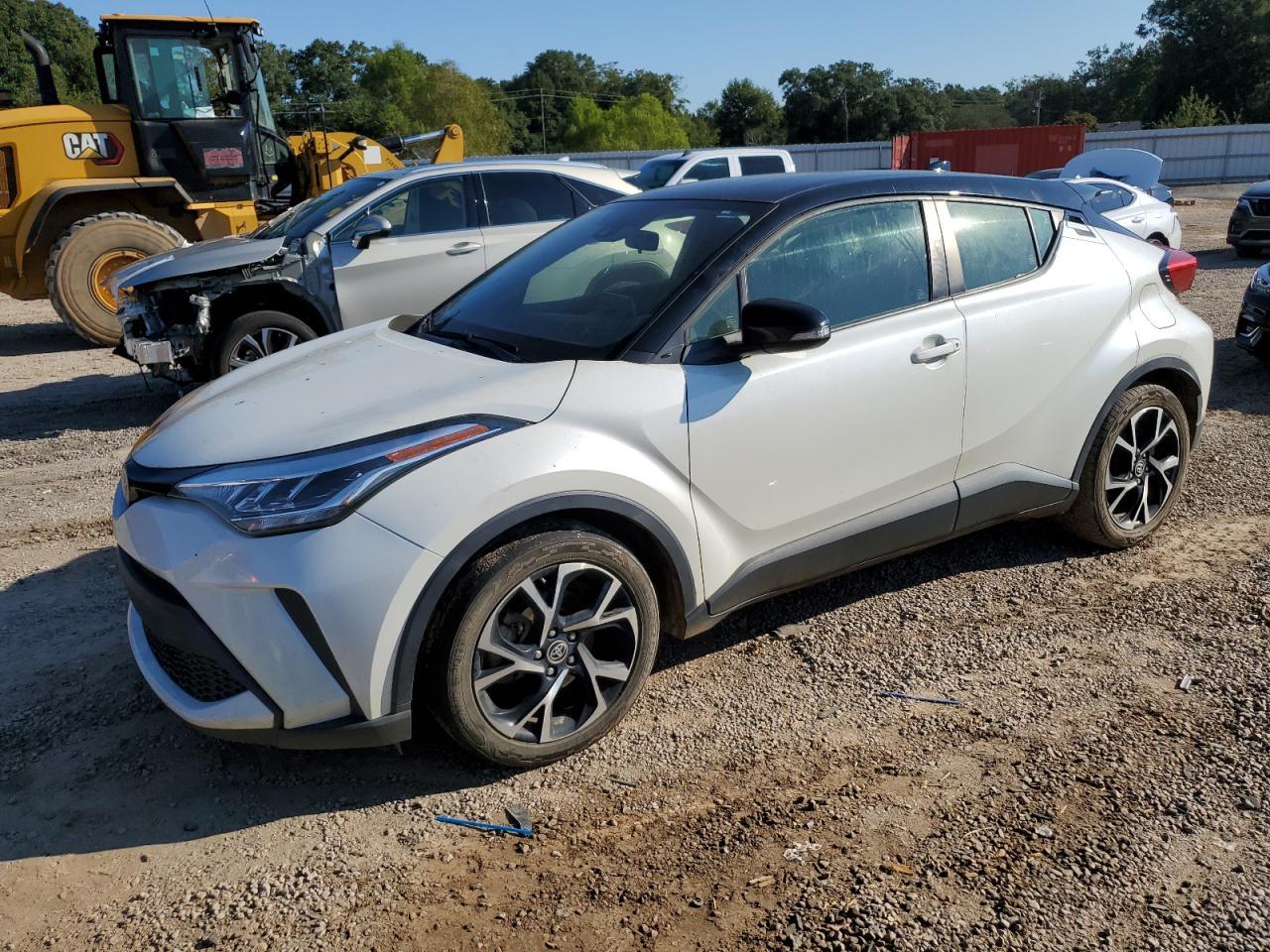 2020 Toyota C-HR, Xle