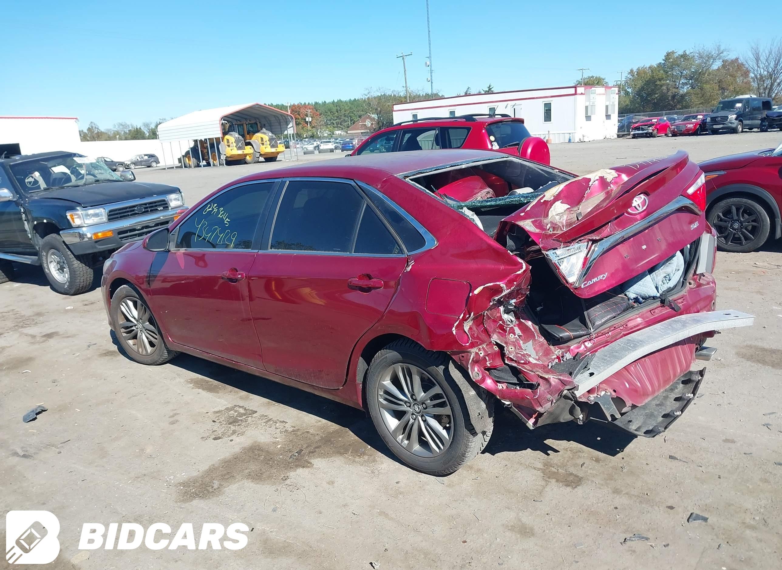 2016 Toyota Camry, SE
