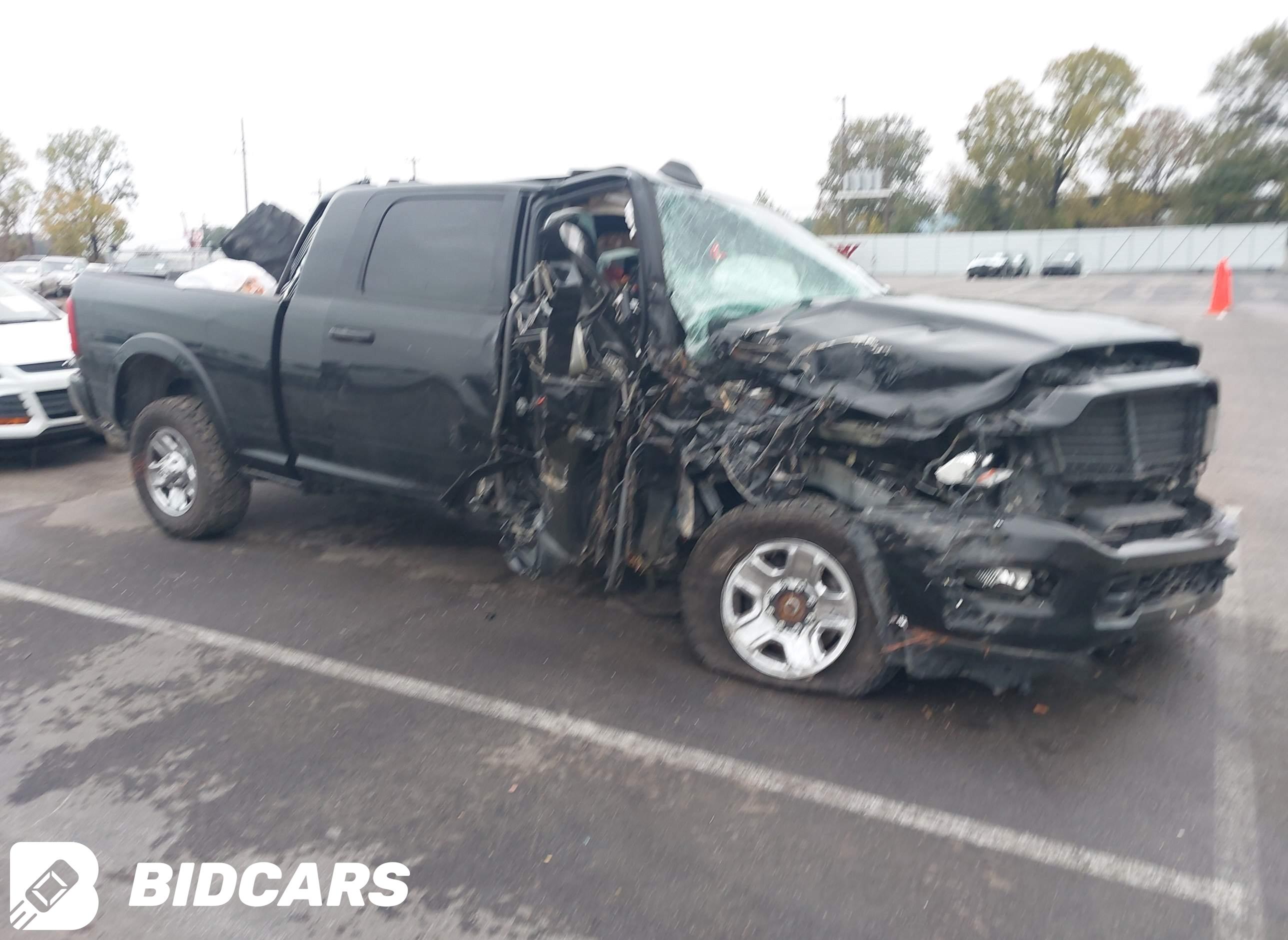 2019 RAM 2500, Laramie  4X4 6...