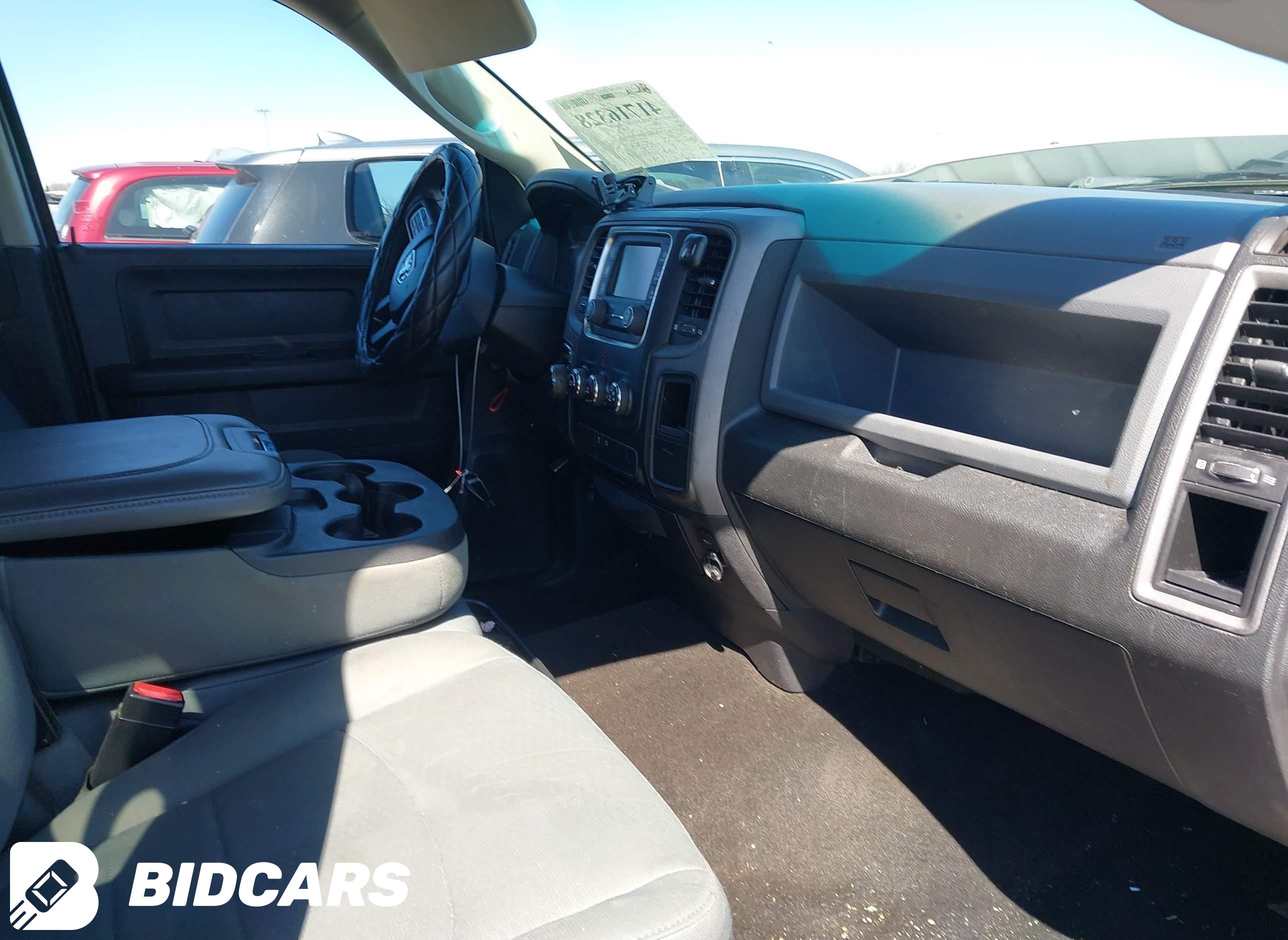 2015 RAM 1500, Express