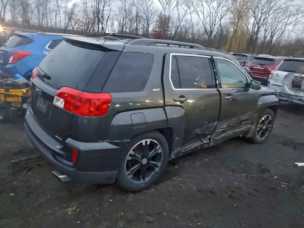 2017 GMC Terrain, Slt