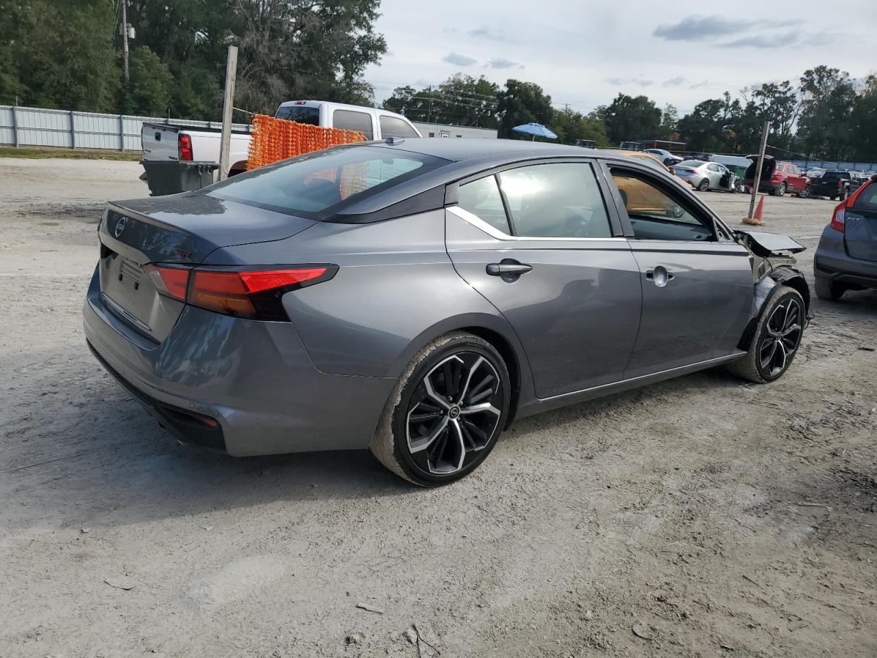 2024 Nissan Altima, SR