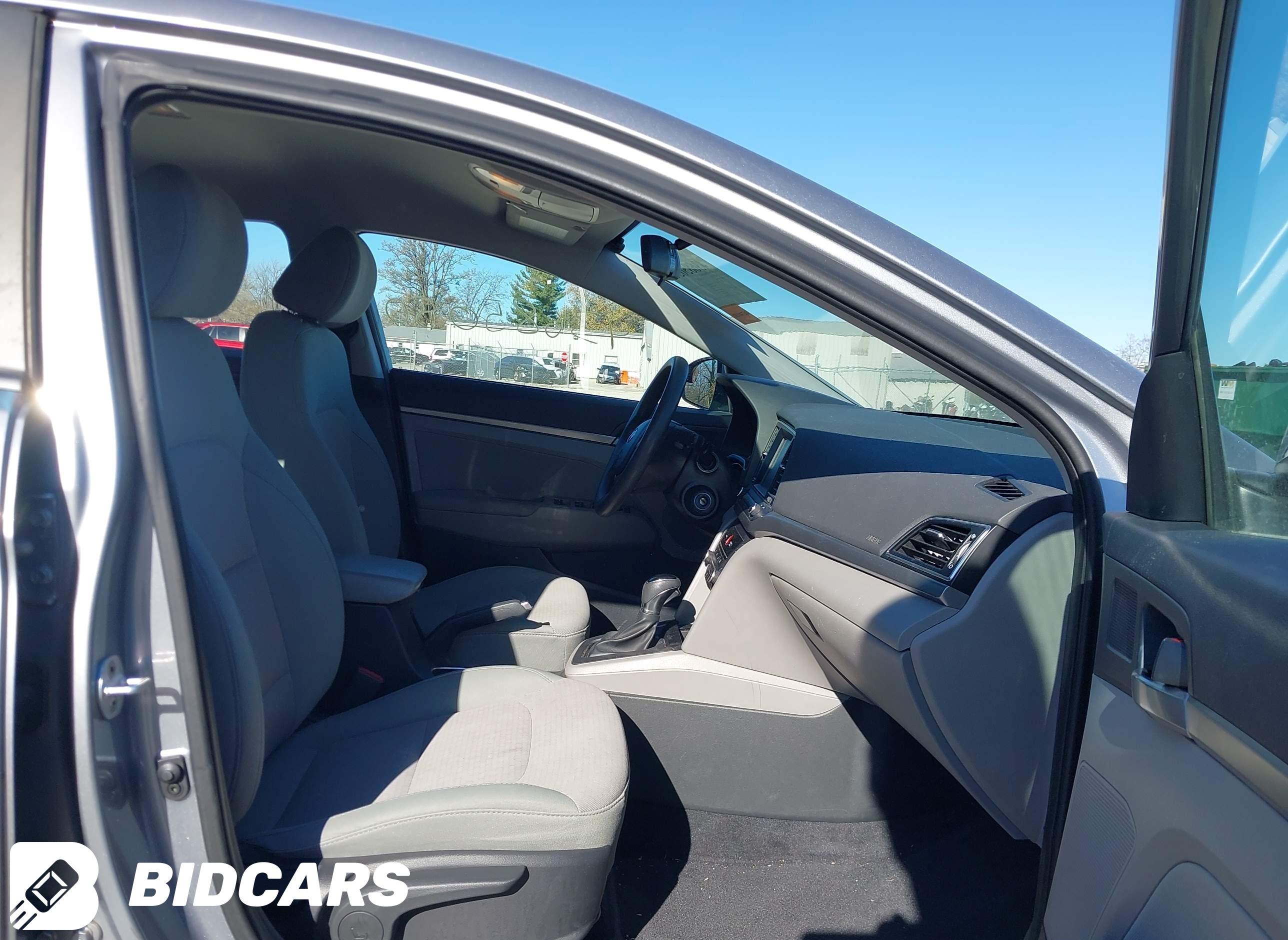 2017 Hyundai Elantra, SE