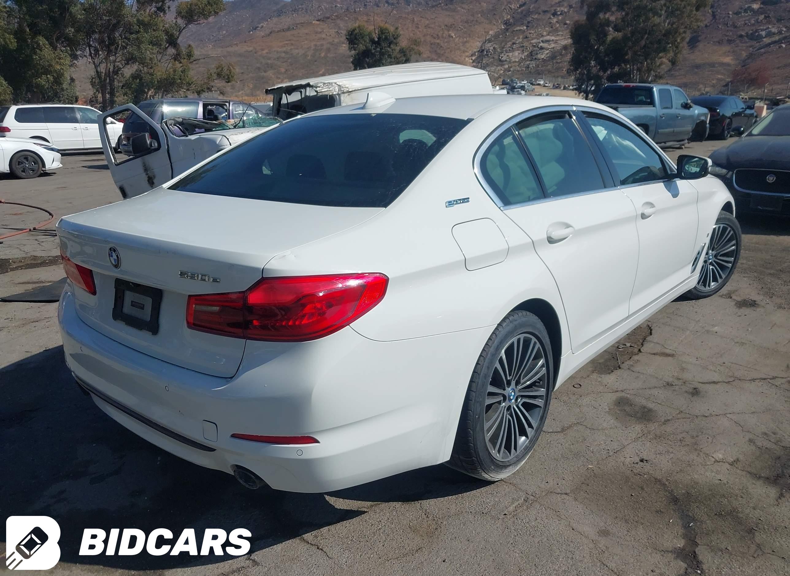 2019 BMW 5 Series, 530E Iperf...