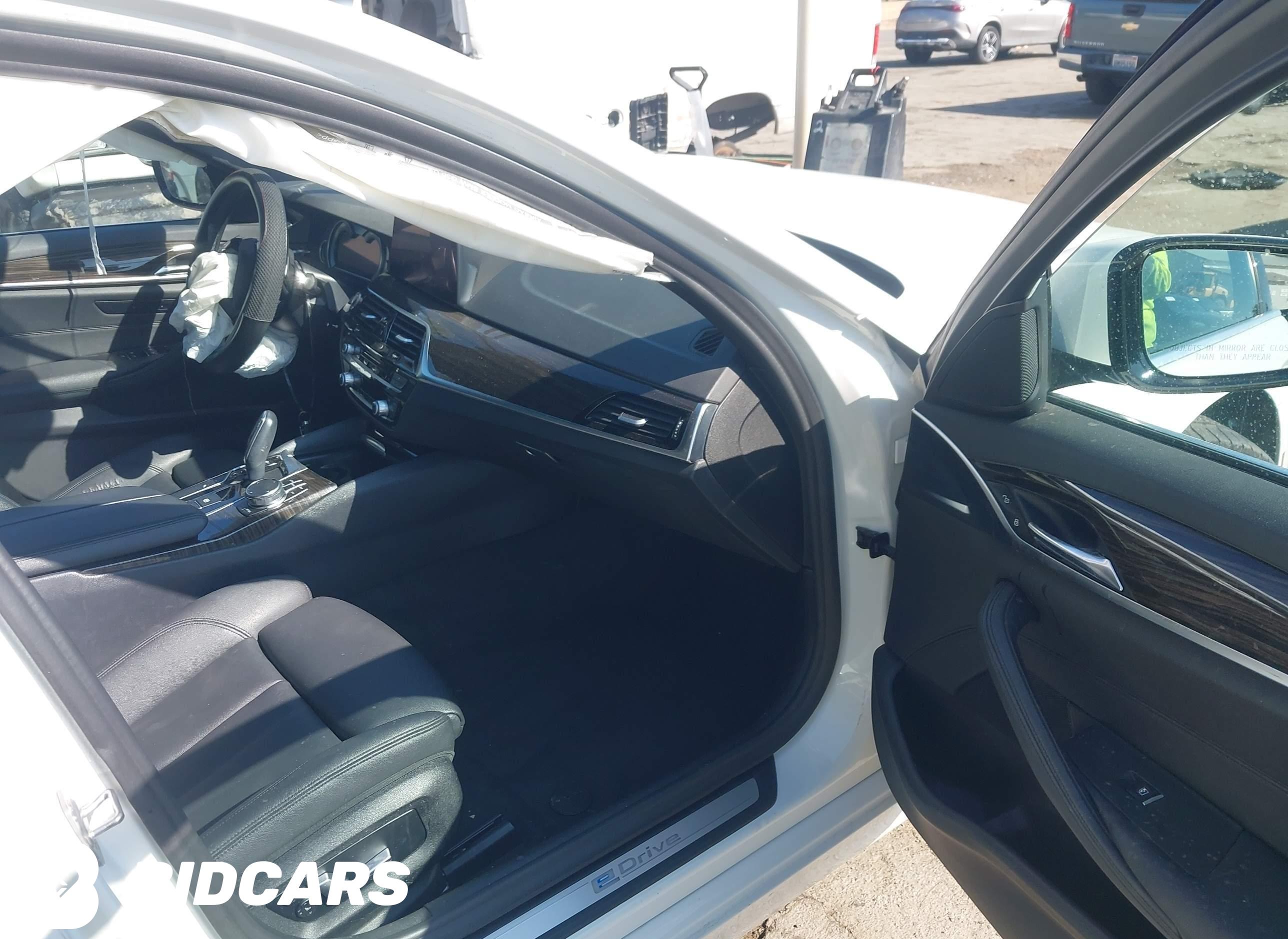 2019 BMW 5 Series, 530E Iperf...