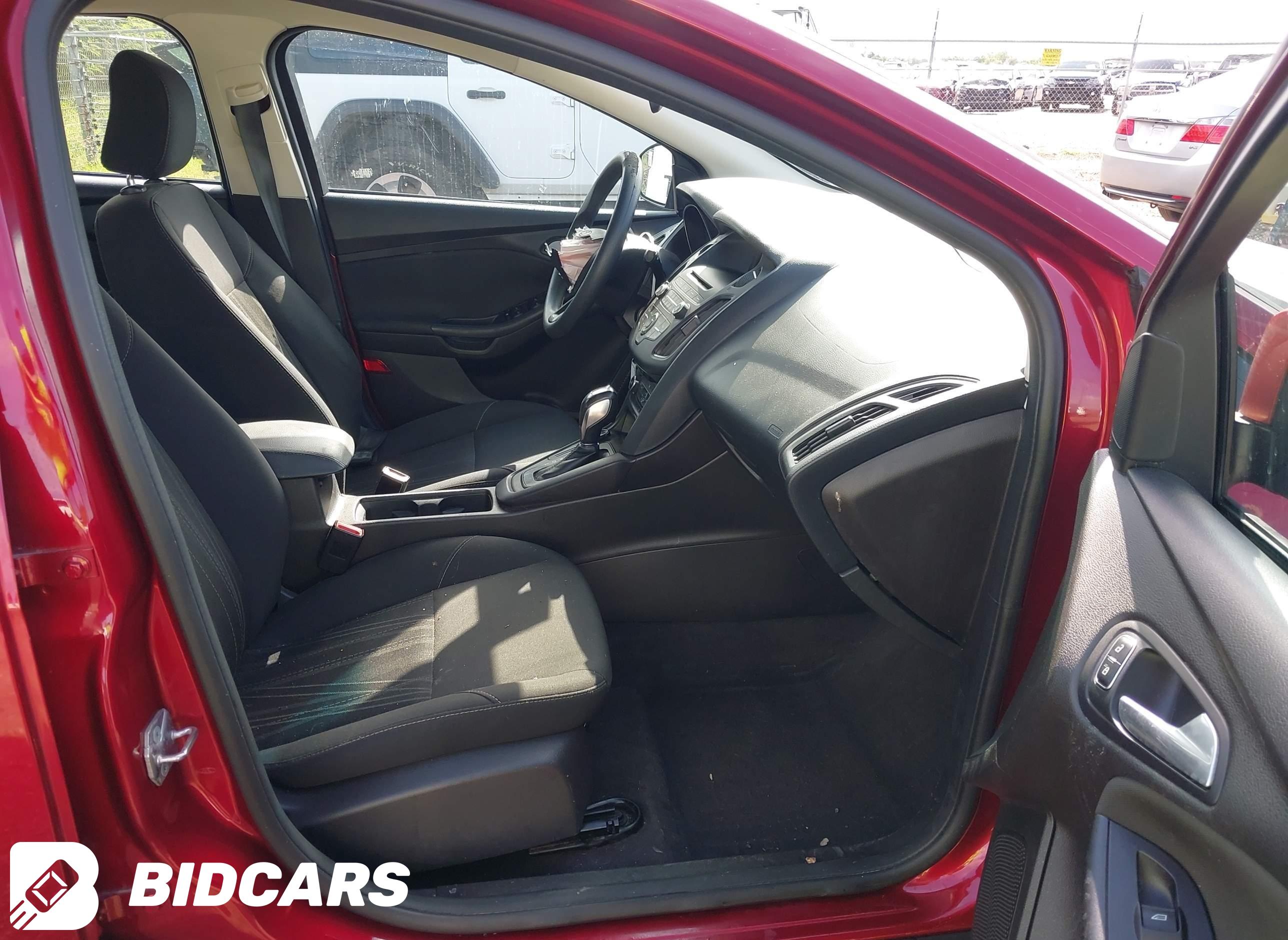 2016 Ford Focus, SE