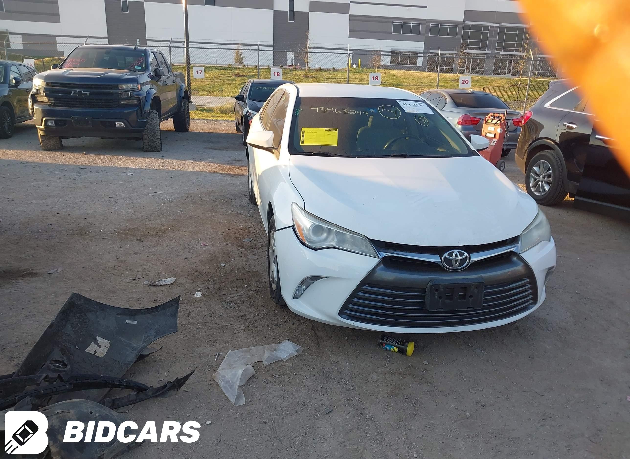 2017 Toyota Camry, LE