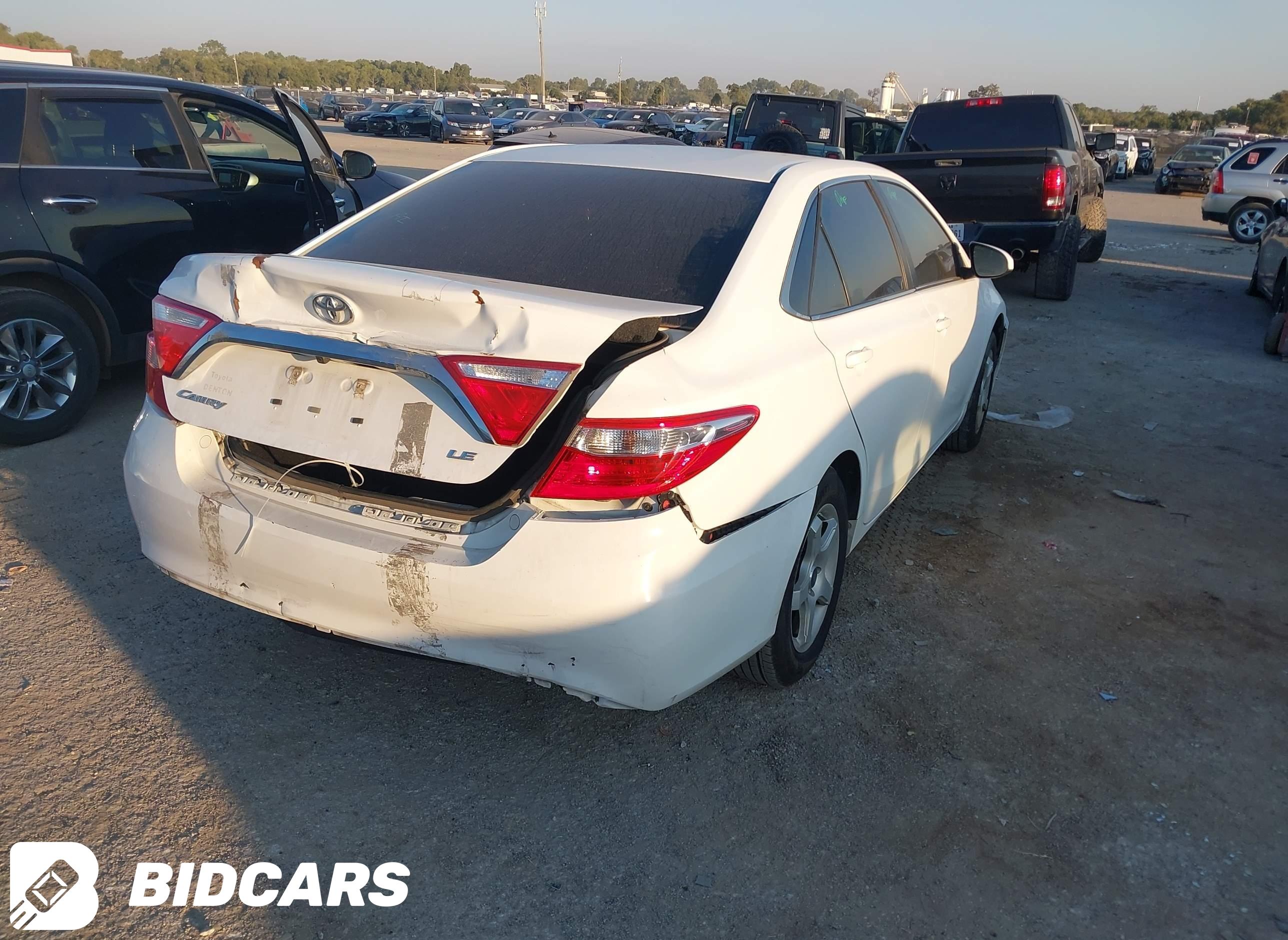 2017 Toyota Camry, LE