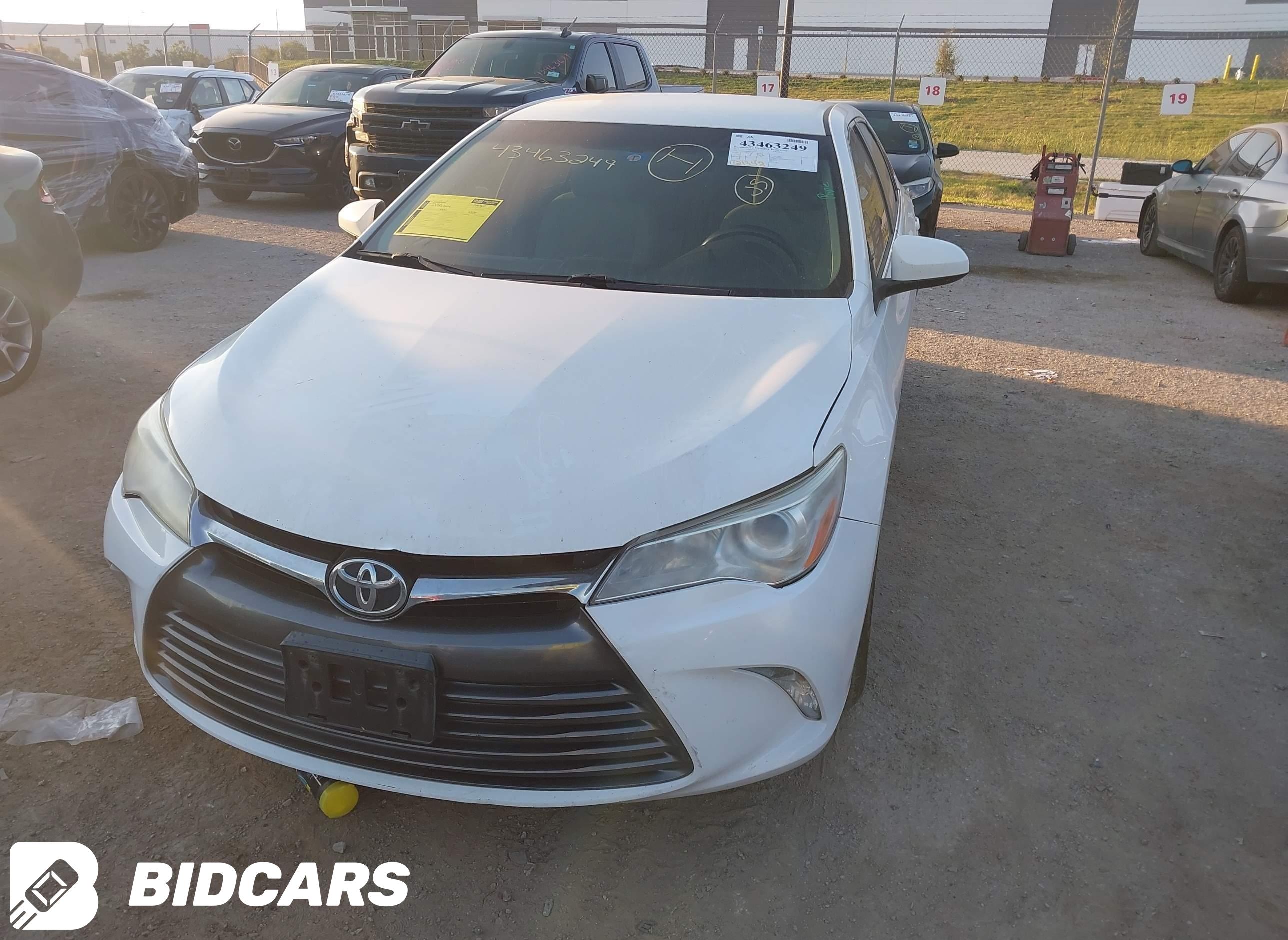 2017 Toyota Camry, LE