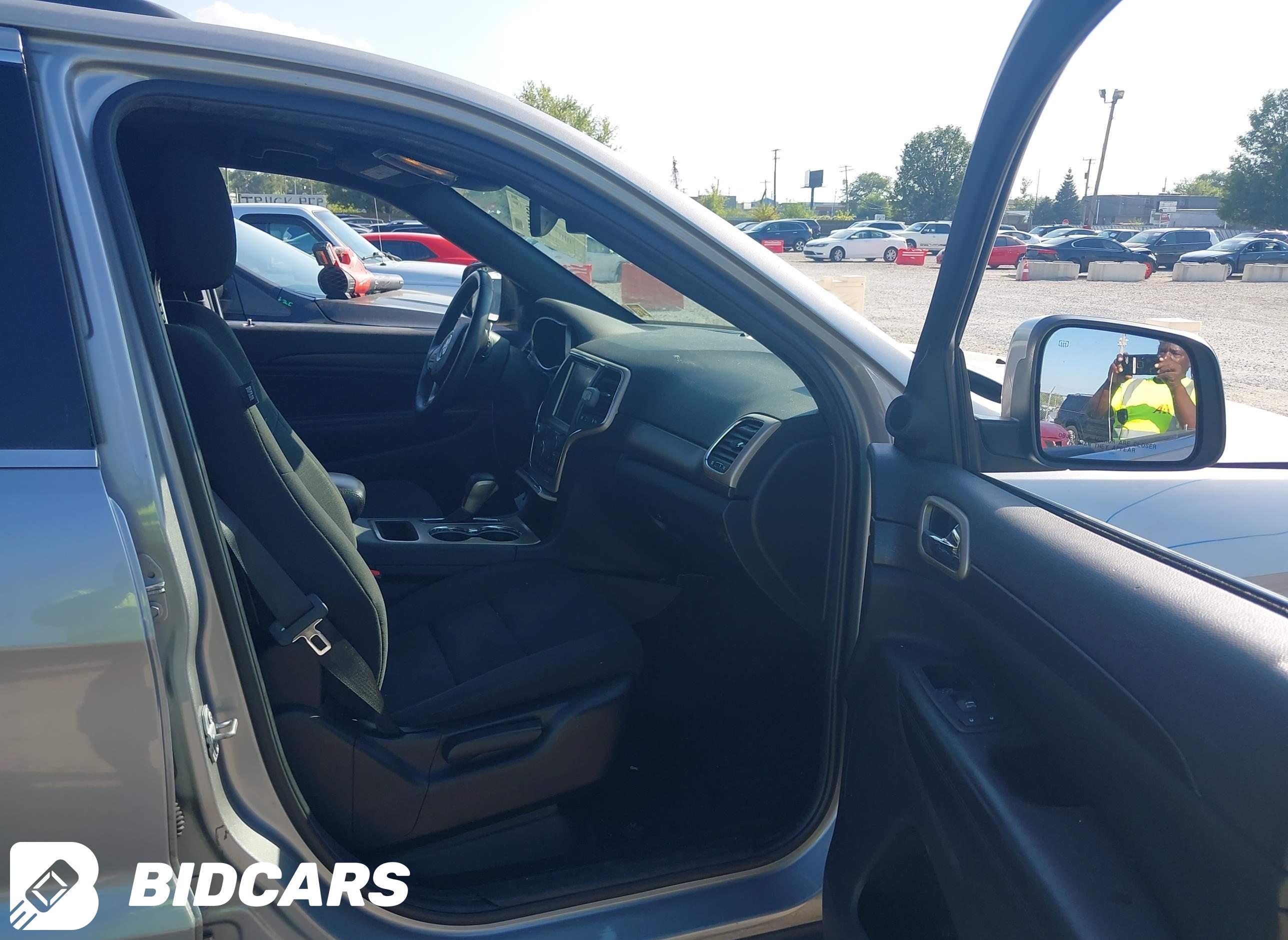 2017 Jeep Grand Cherokee, Lar...