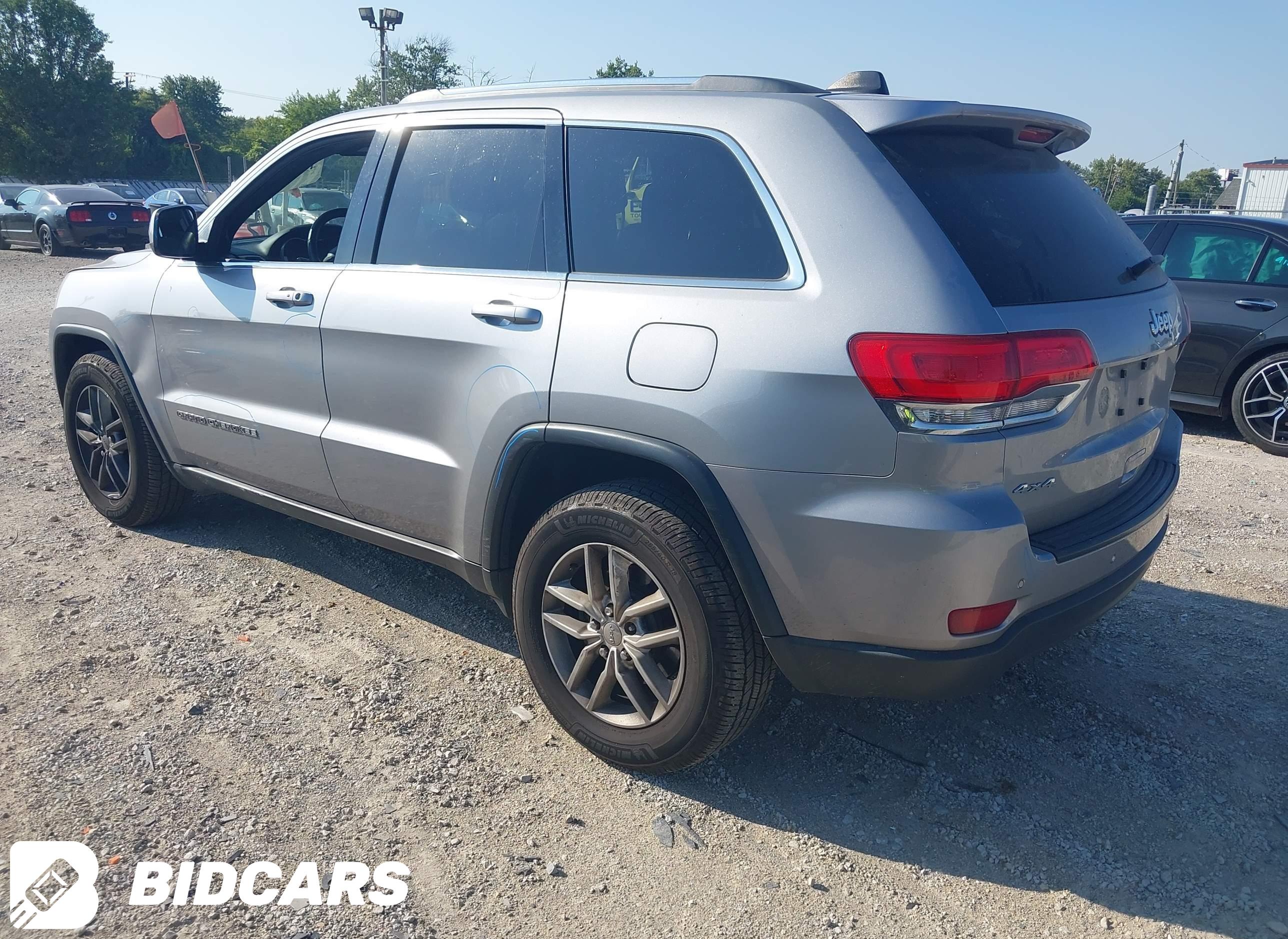 2017 Jeep Grand Cherokee, Lar...