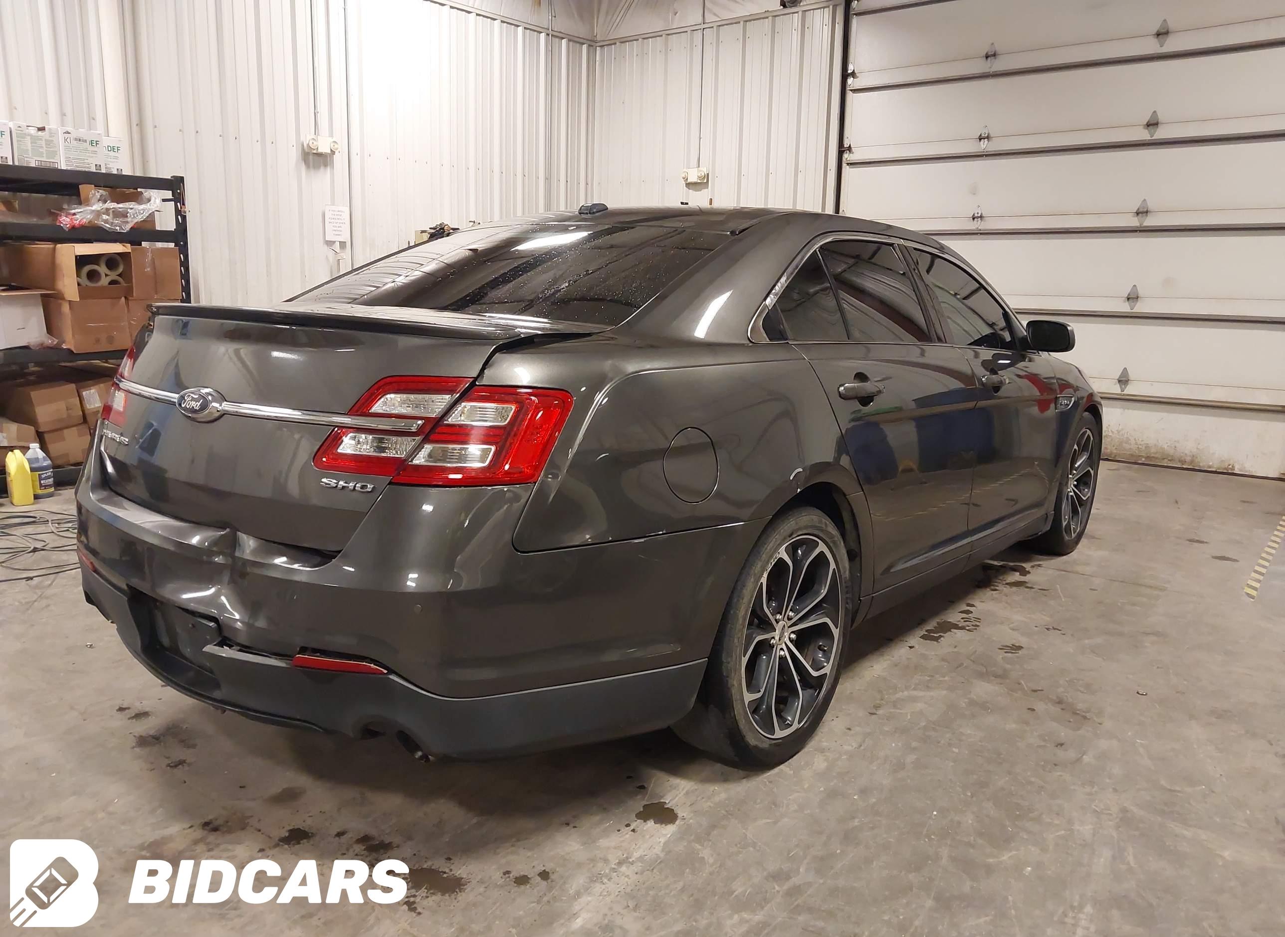 2015 Ford Taurus, Sho