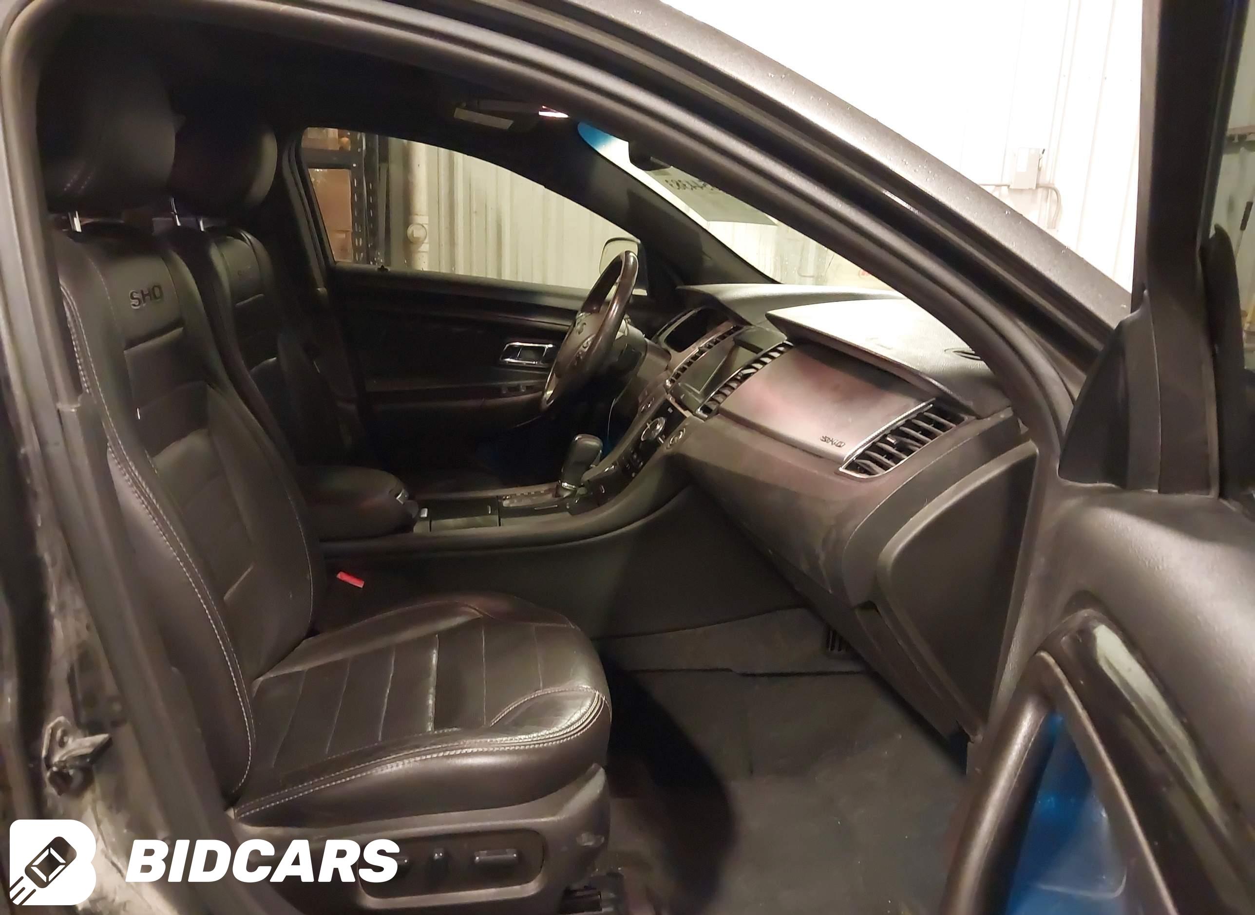 2015 Ford Taurus, Sho