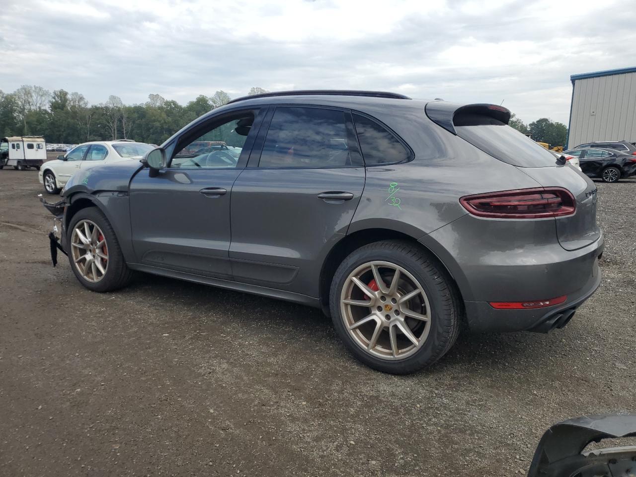 2018 Porsche Macan, Gts