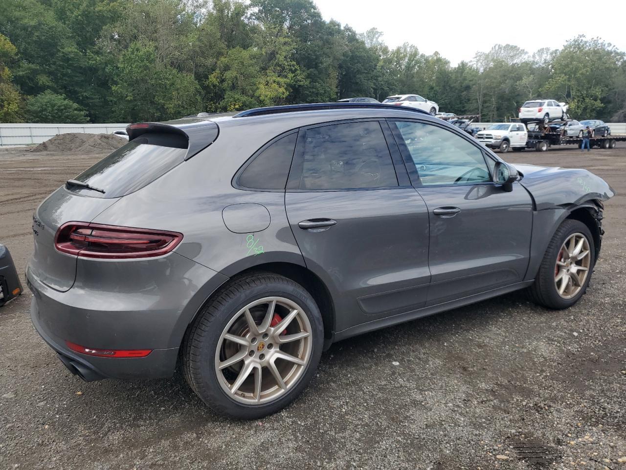 2018 Porsche Macan, Gts