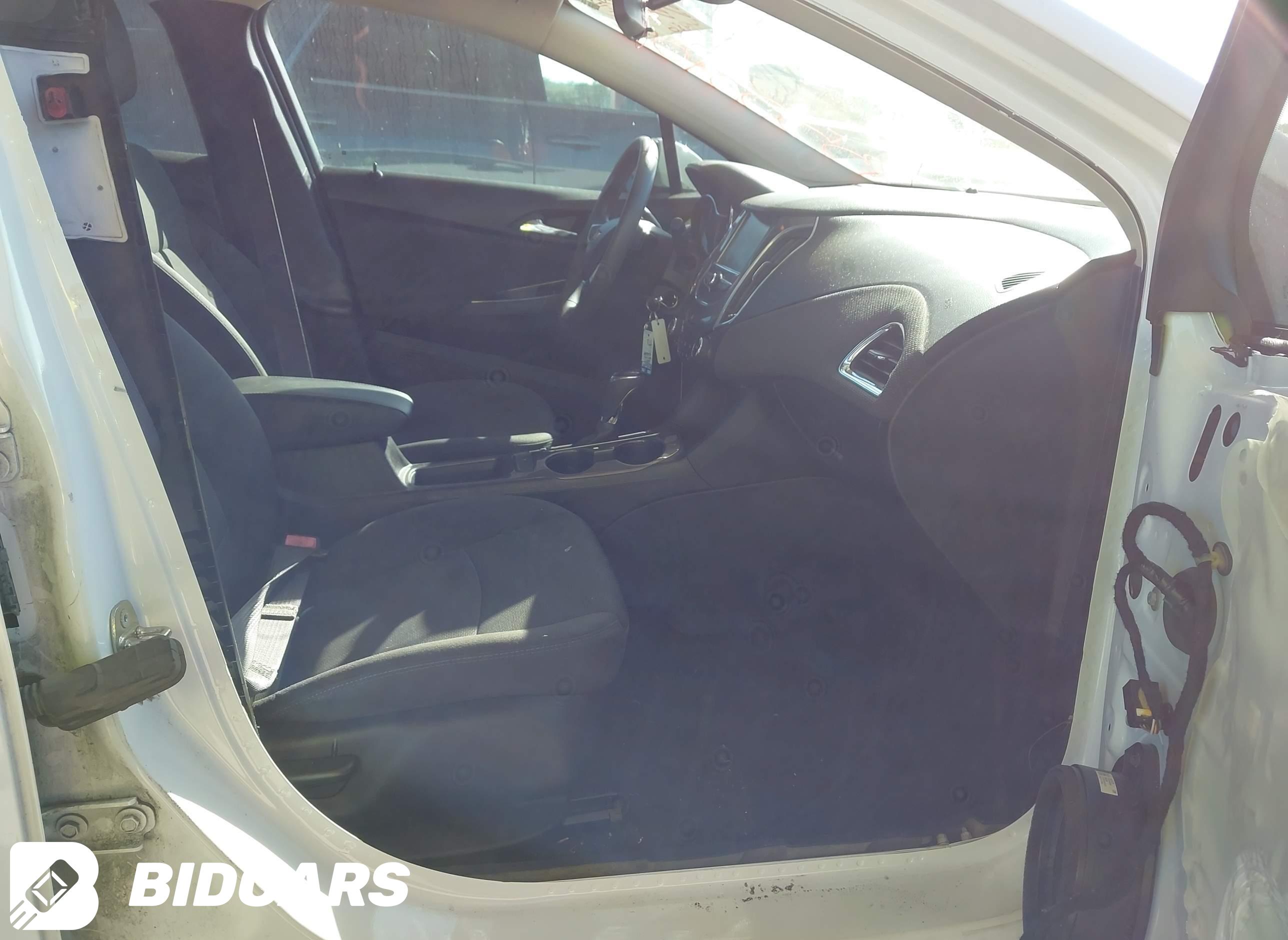 2017 Chevrolet Cruze, Lt Auto