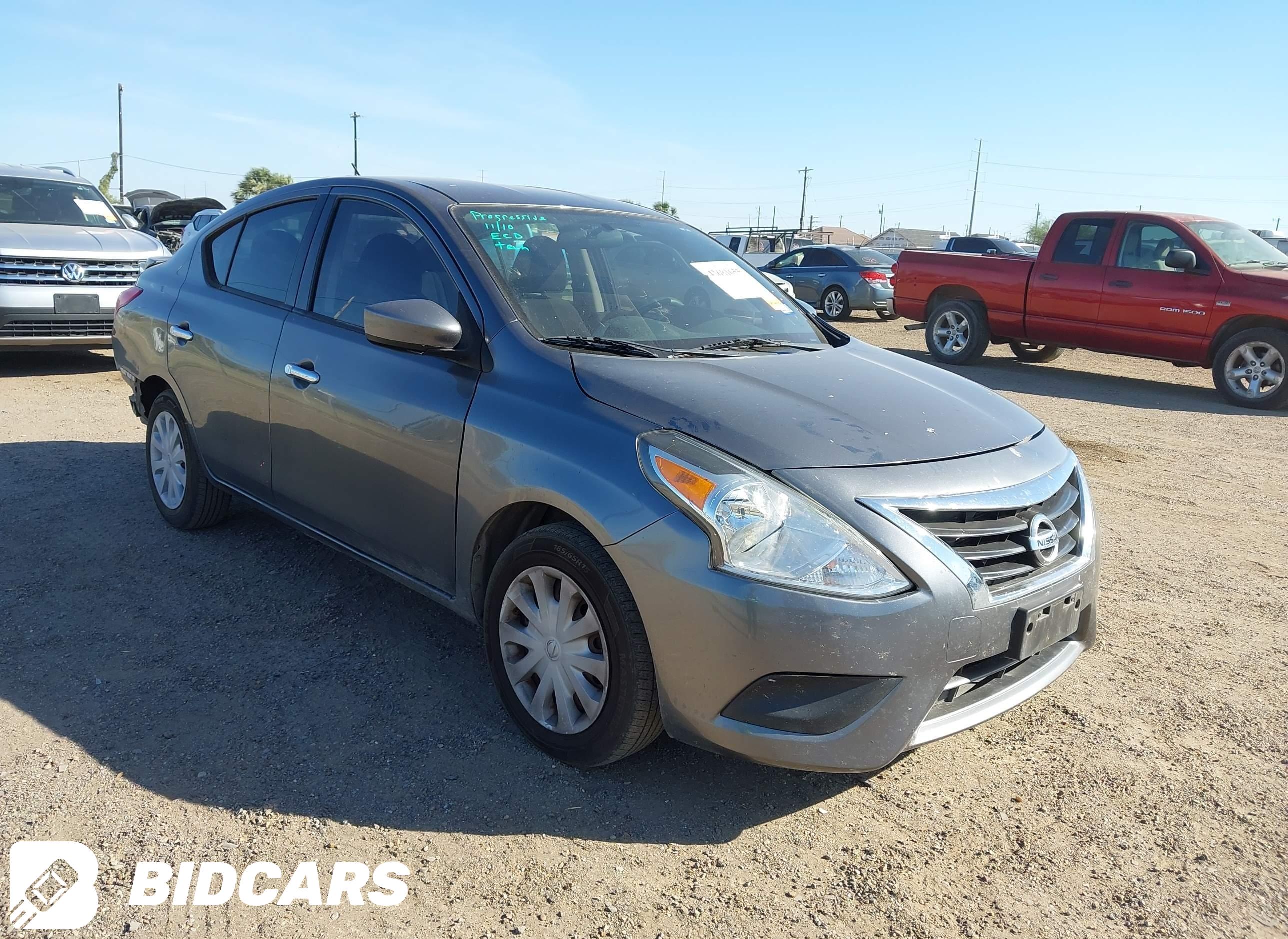 2018 Nissan Versa, 1.6 SV