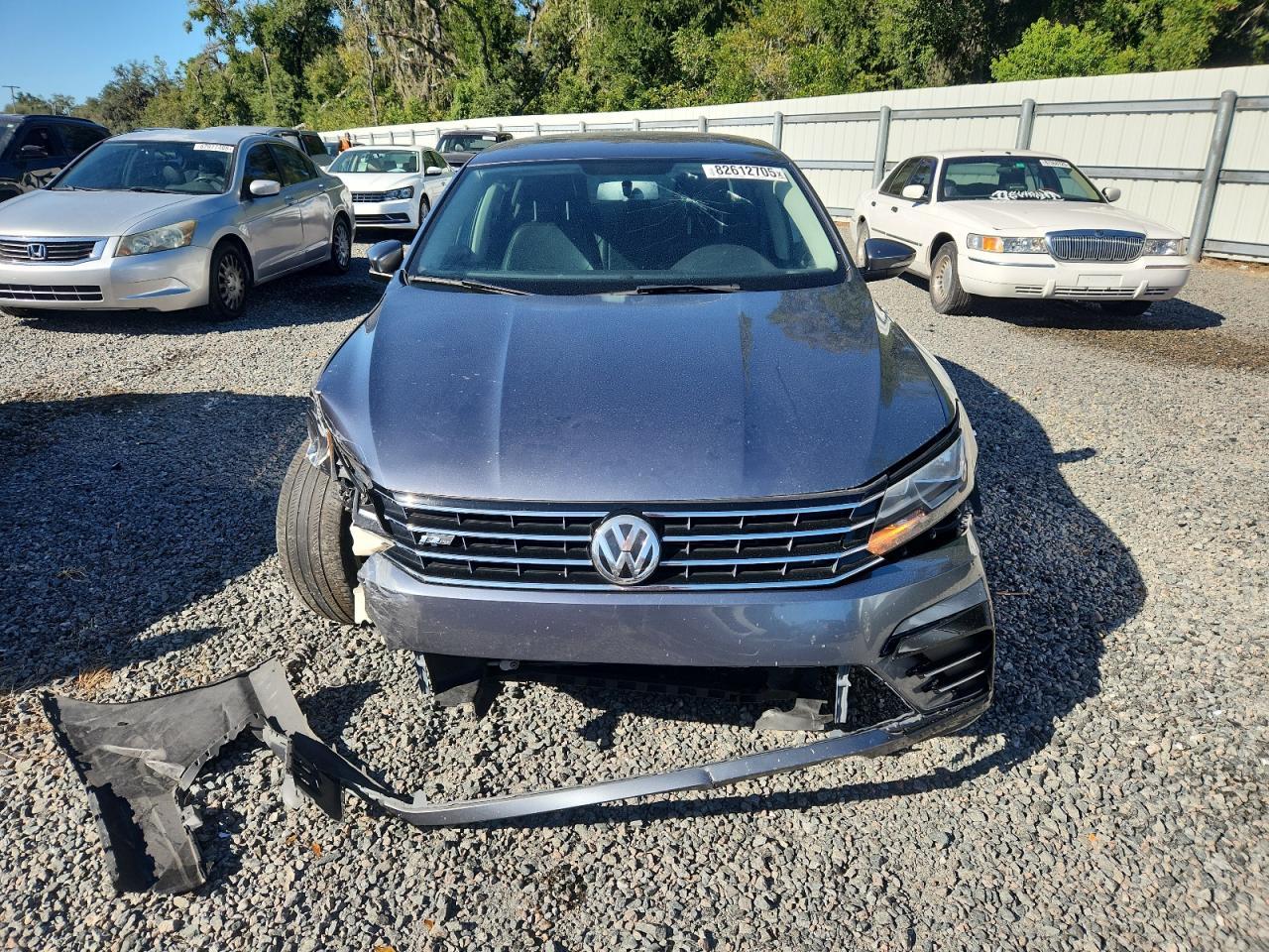 2017 Volkswagen Passat, R-Line