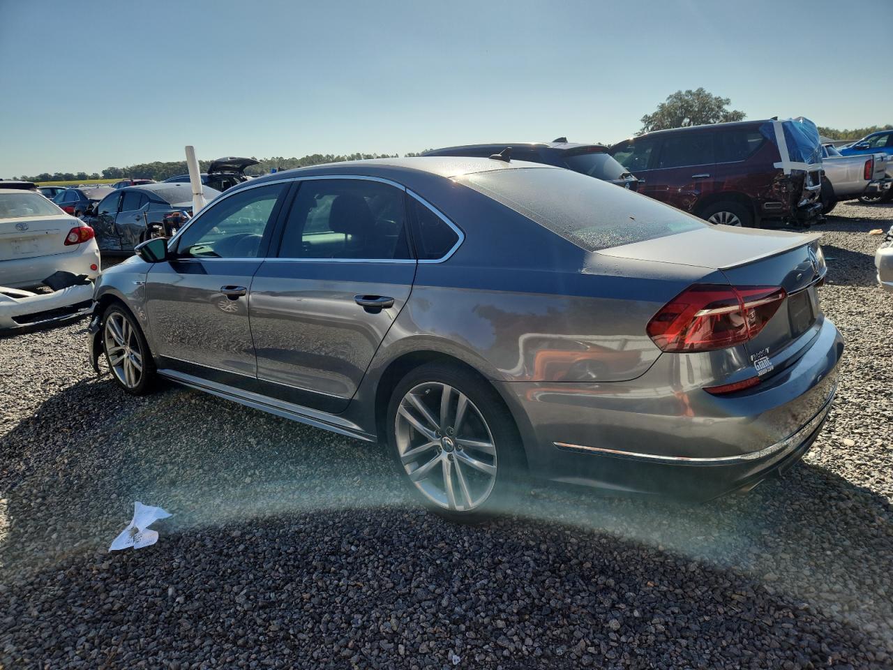2017 Volkswagen Passat, R-Line
