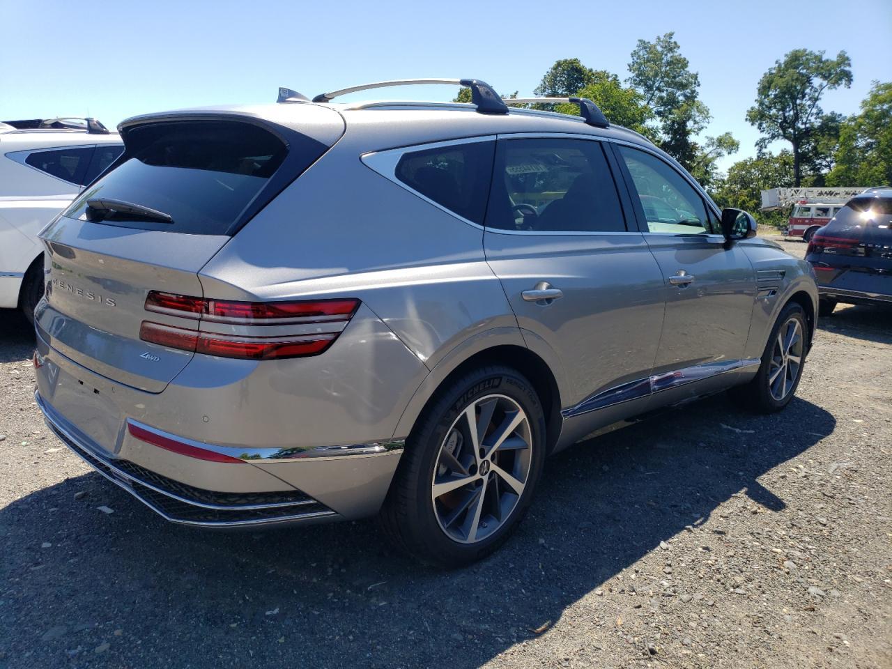 2025 Genesis GV80, Select