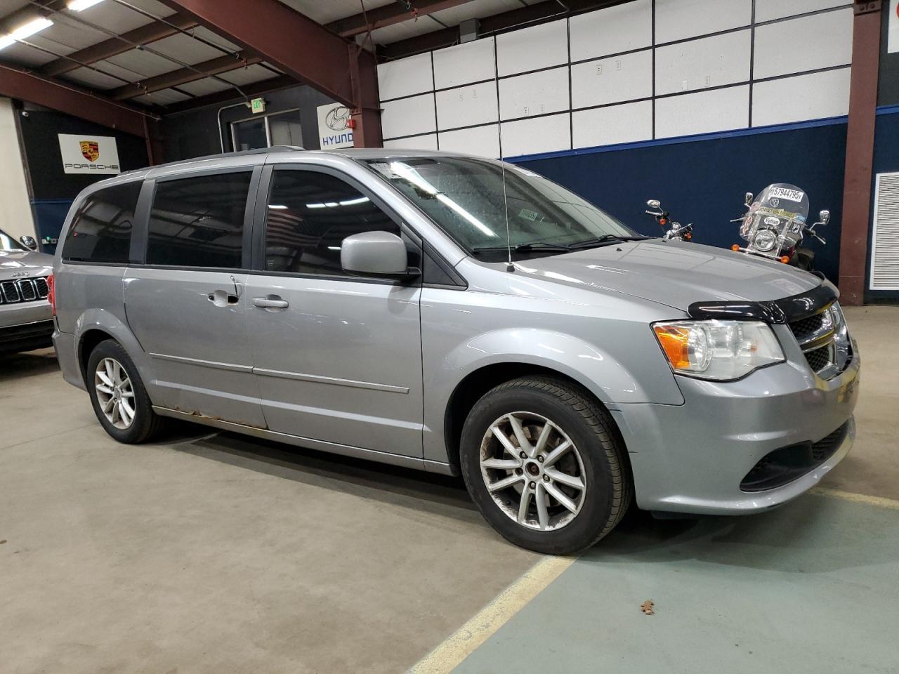 2016 Dodge Grand Caravan, Sxt
