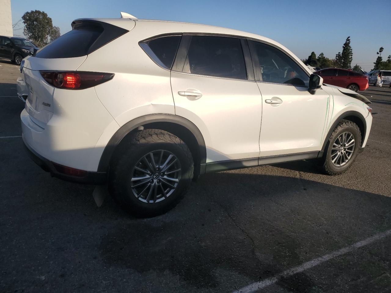 2017 Mazda CX-5, Touring