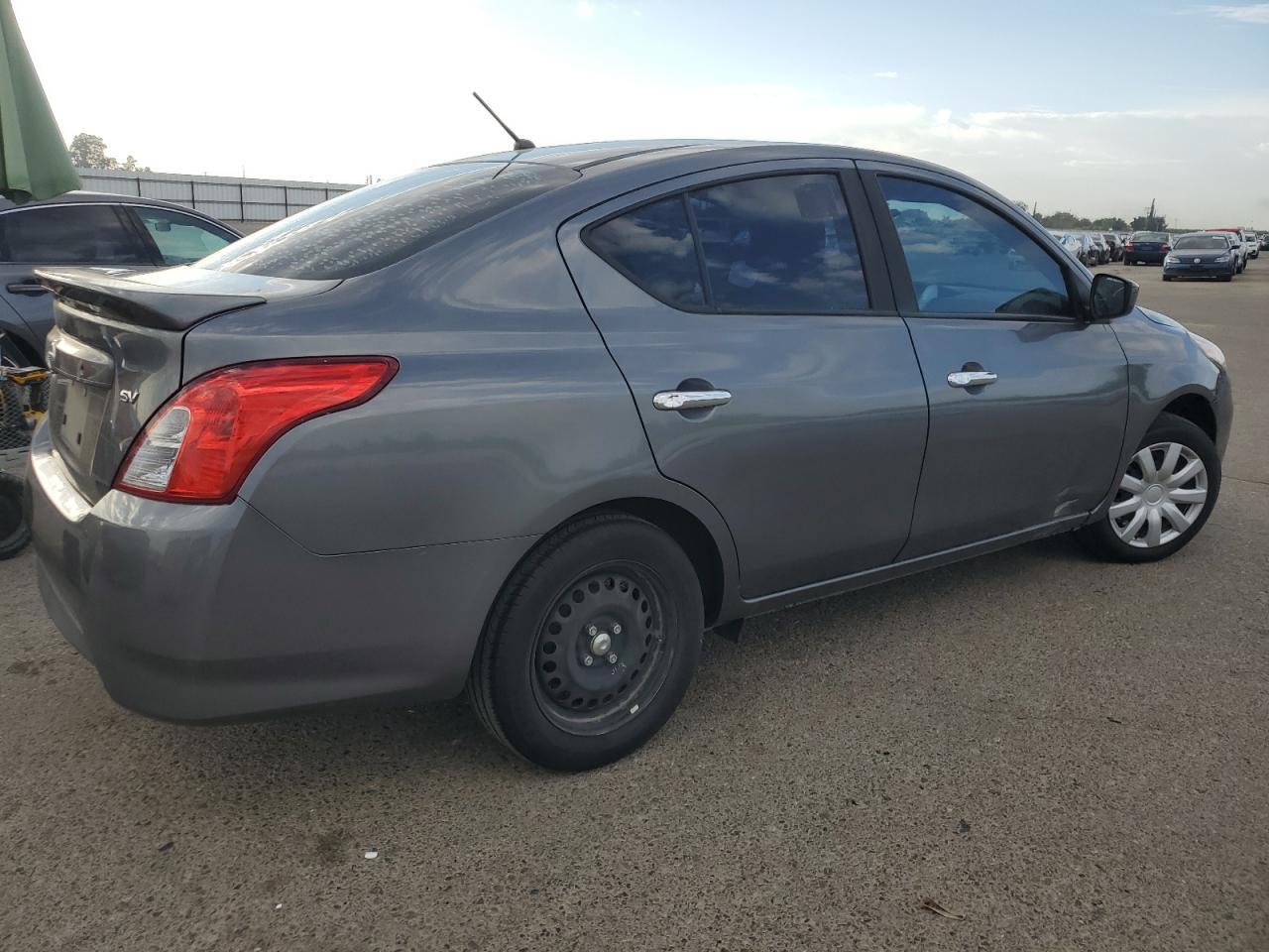 2019 Nissan Versa, S