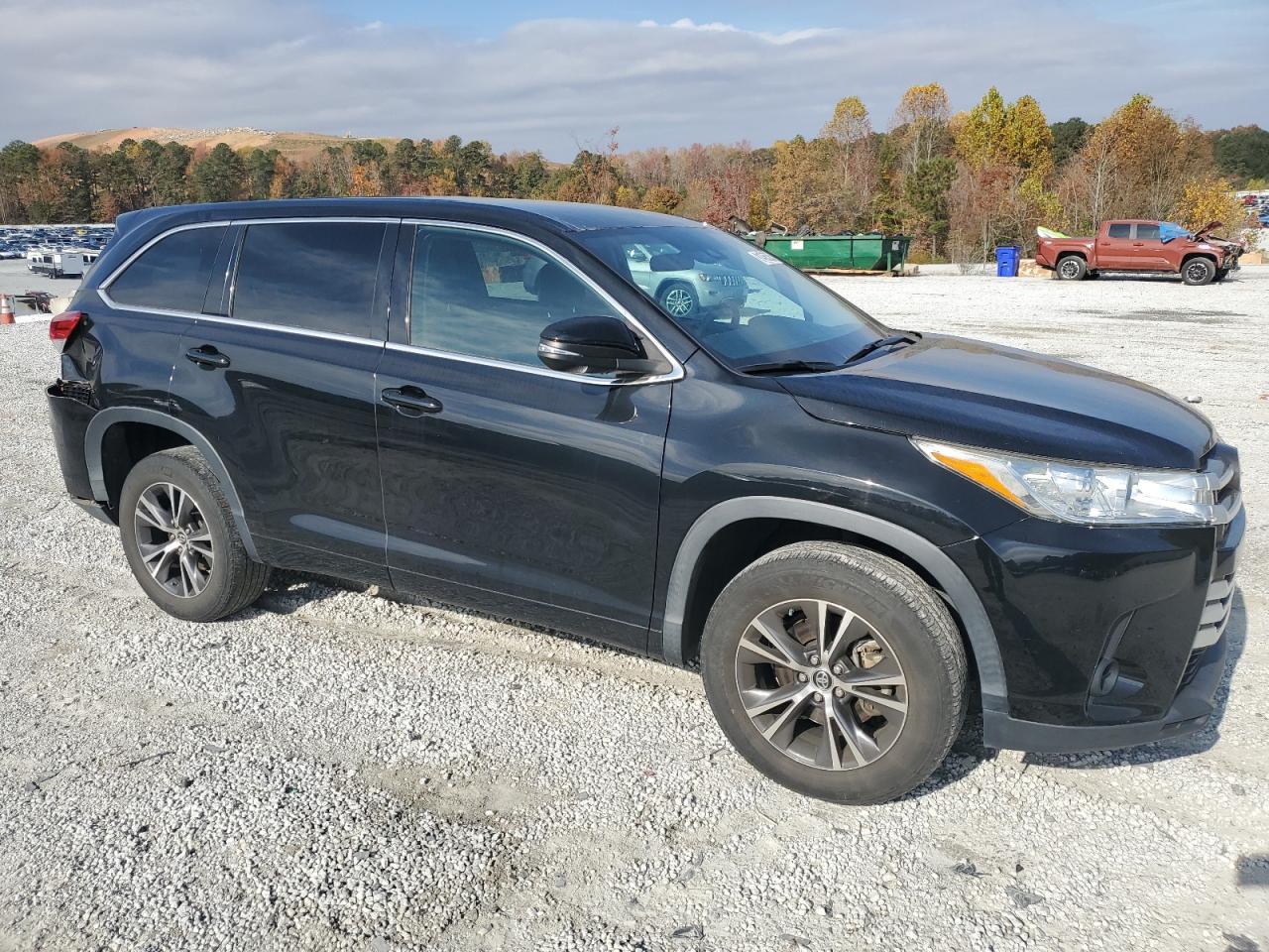 2018 Toyota Highlander, LE