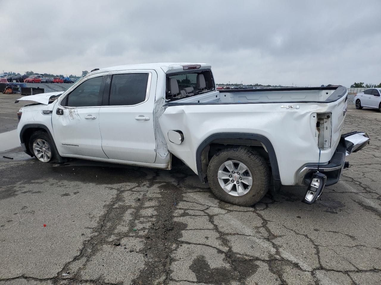 2022 GMC Sierra, K1500 Sle