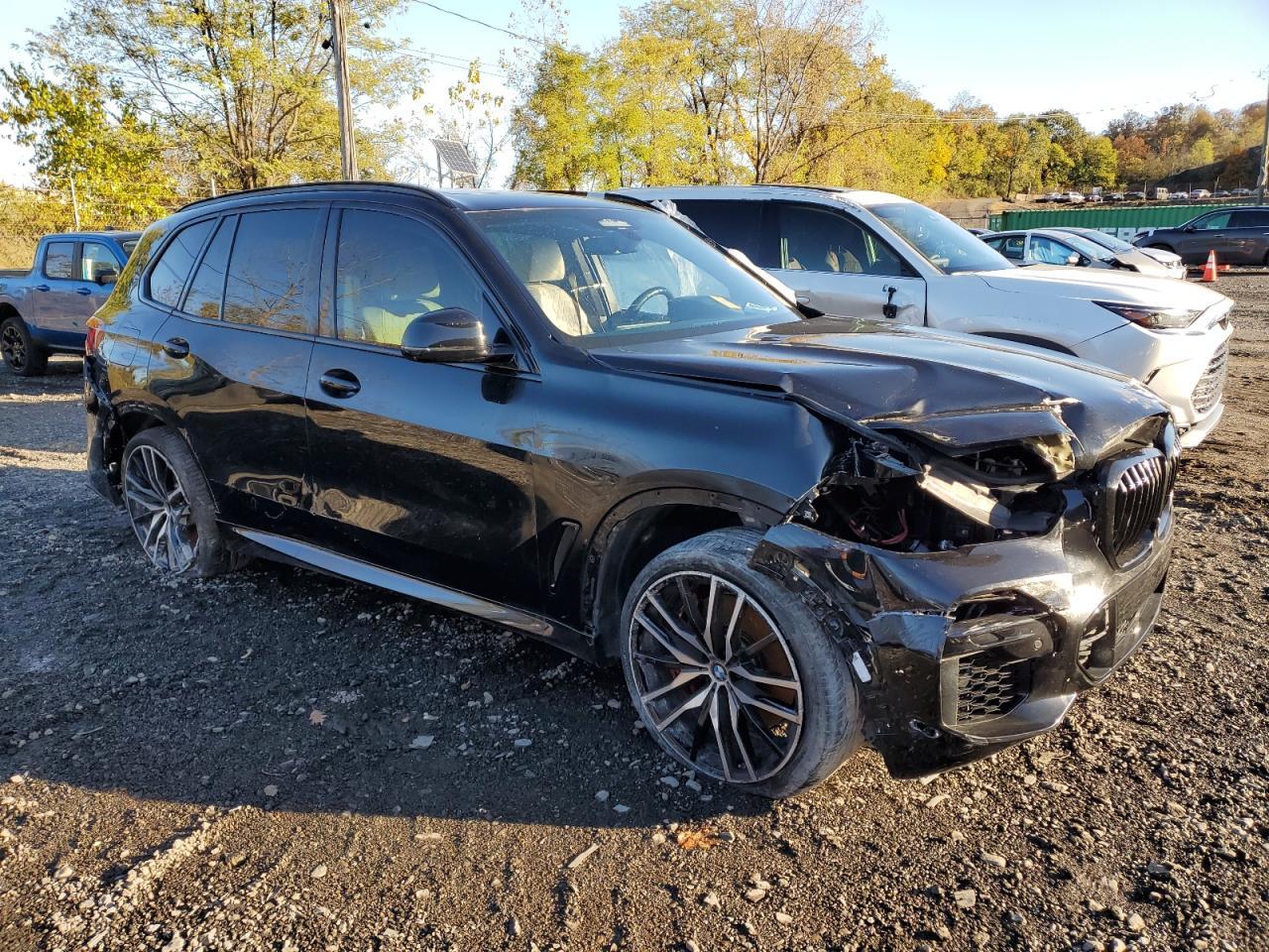 2022 BMW X5, M50I