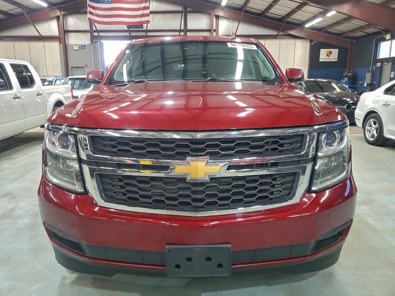 2016 Chevrolet Suburban, K150...