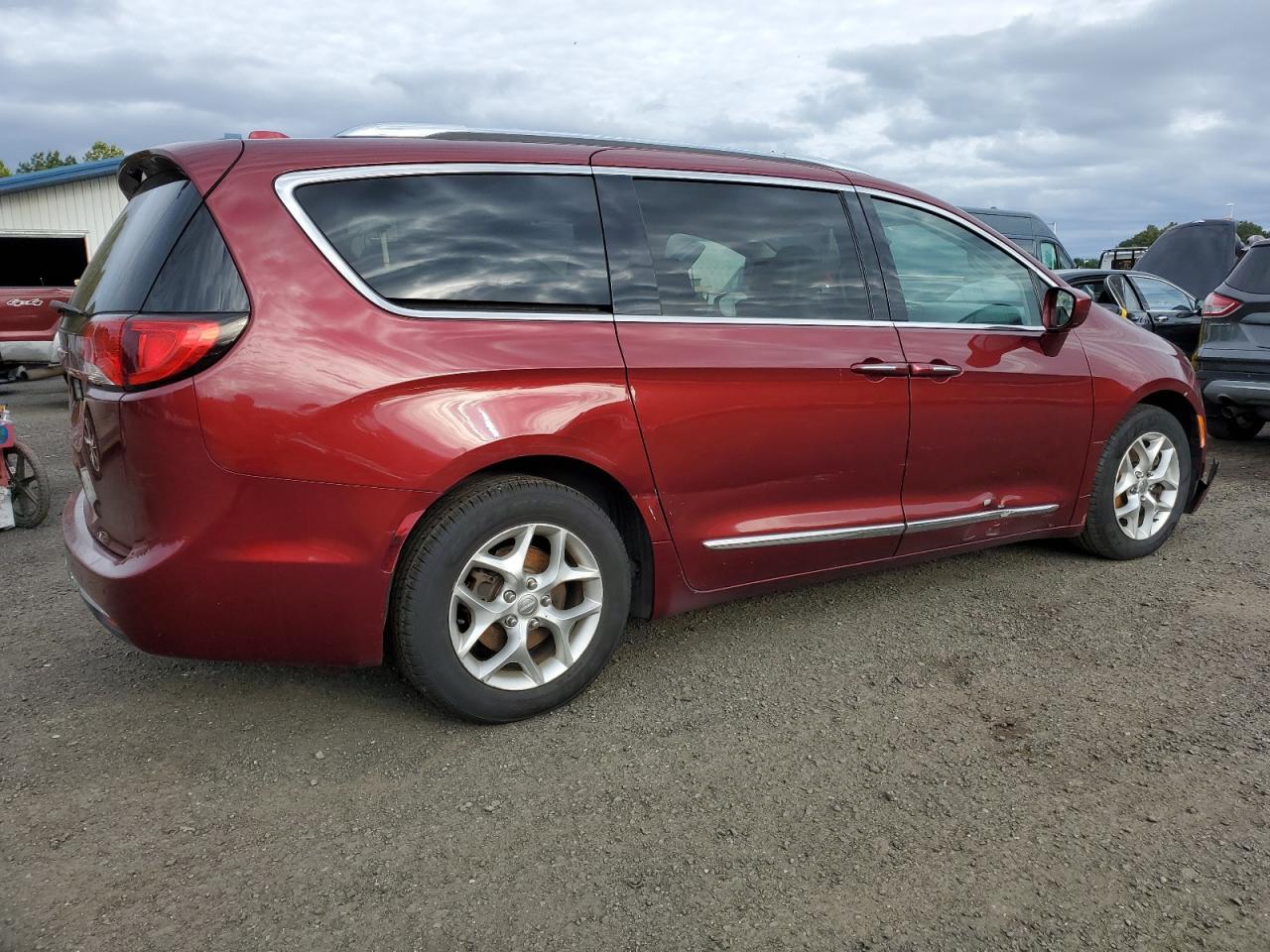 2019 Chry Pacifica, Touring L...