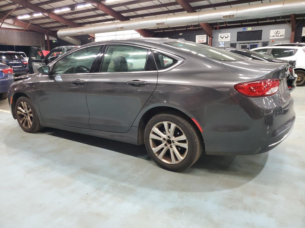2015 Chrysler 200, Limited