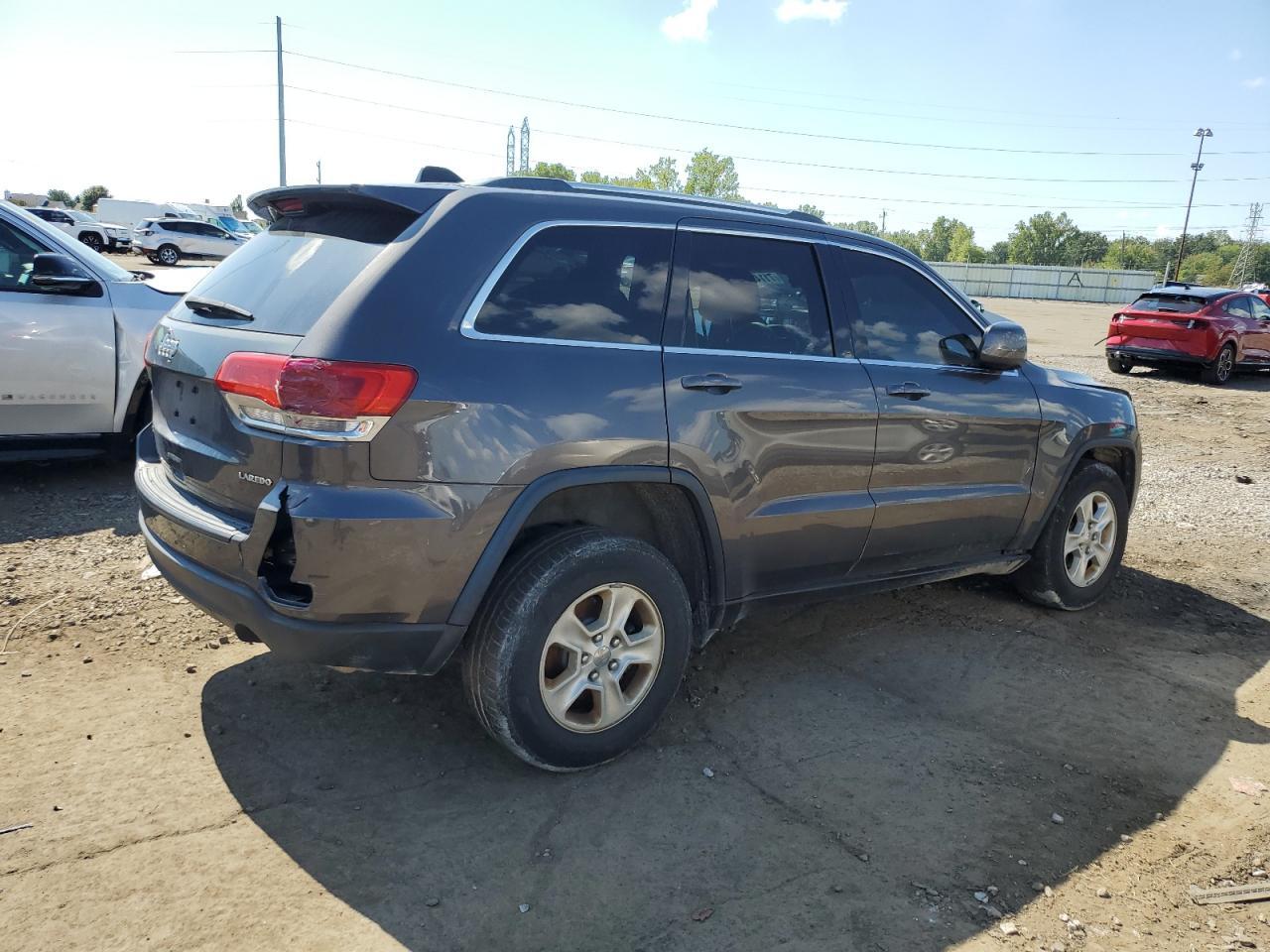 2015 Jeep Grand Cherokee, Laredo